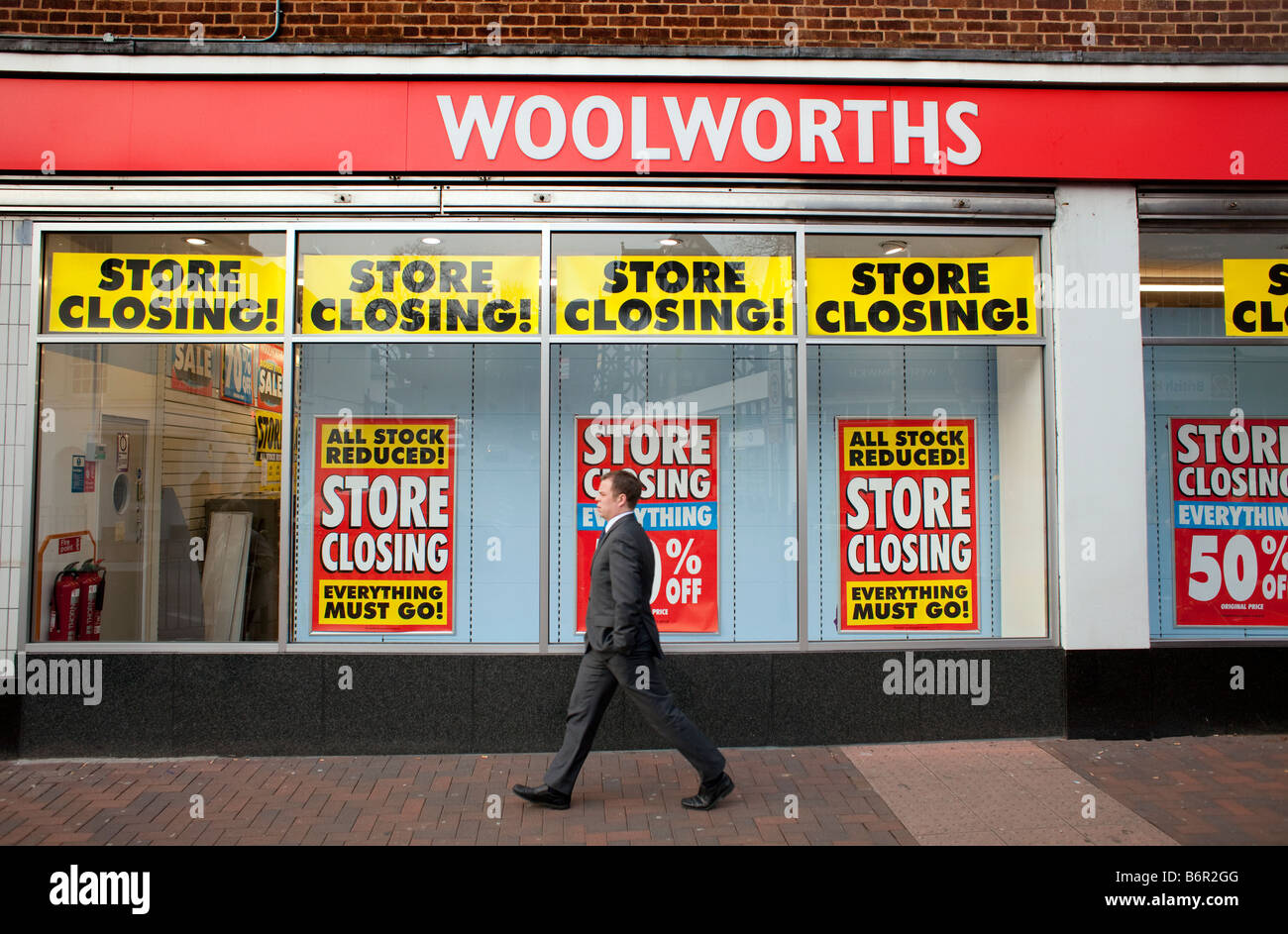 Woolworths store closures across the UK.  Economic climate forces the closure of the famous stores on the high street. Stock Photo