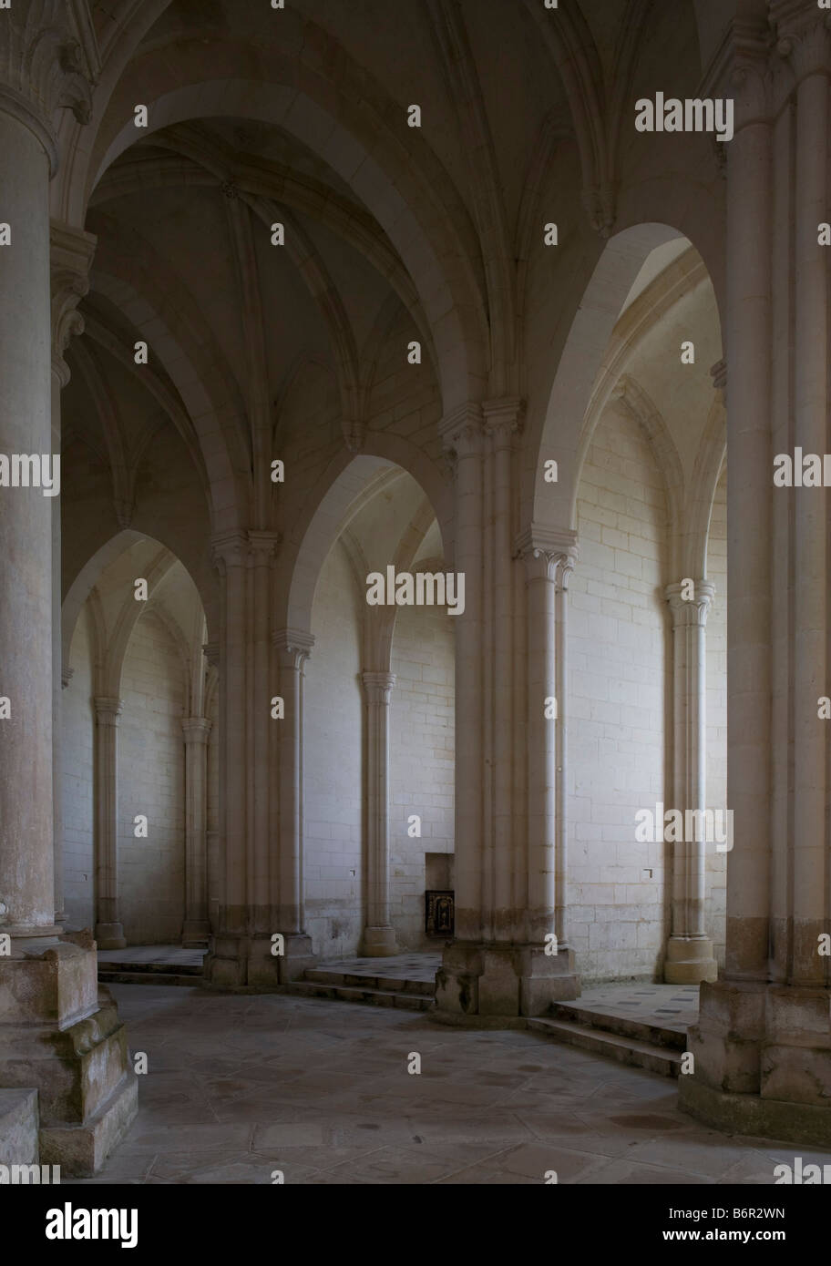 Pontigny,  Abteikirche, Chorumgang Stock Photo