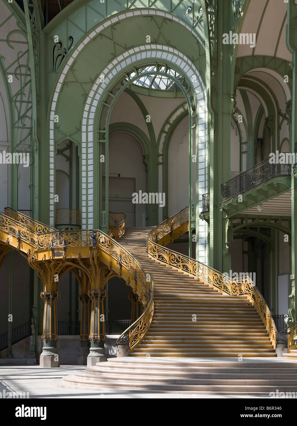 Paris, Grand Palais innen, Treppe zur Empore Stock Photo
