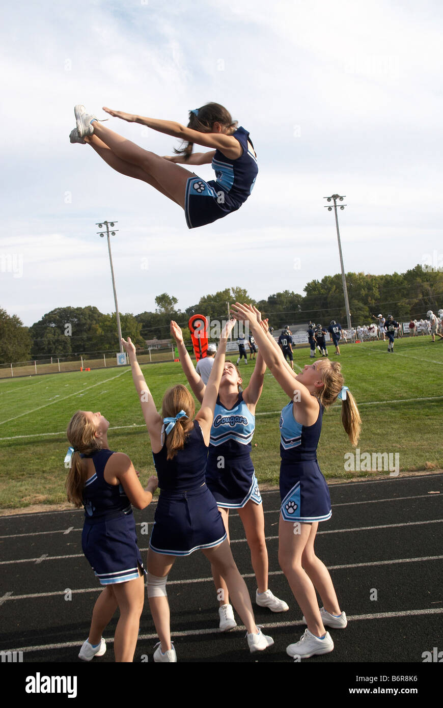 High school cheerleaders Chesapeake Md Stock Photo