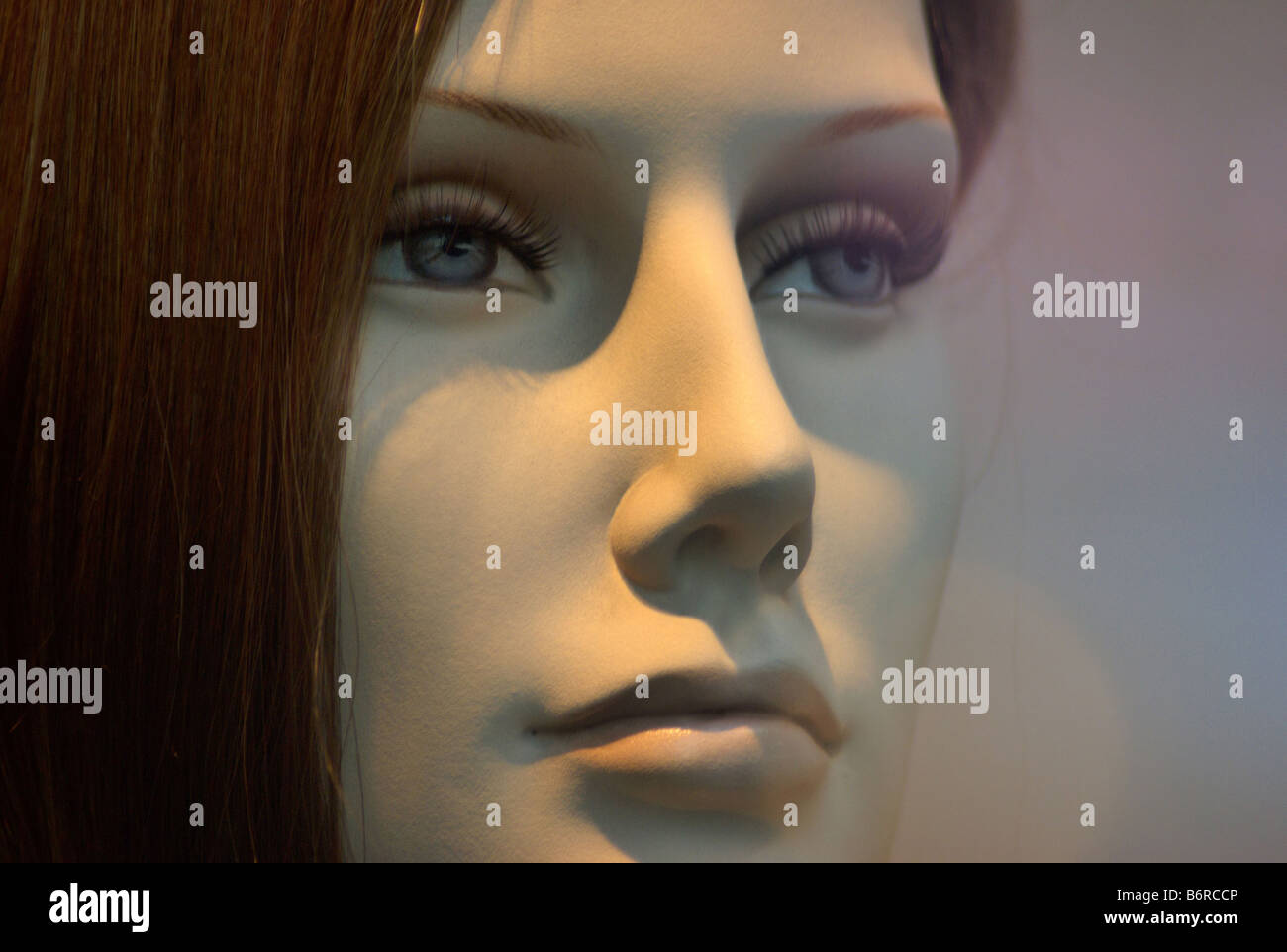Female mannequin face hi-res stock photography and images - Alamy