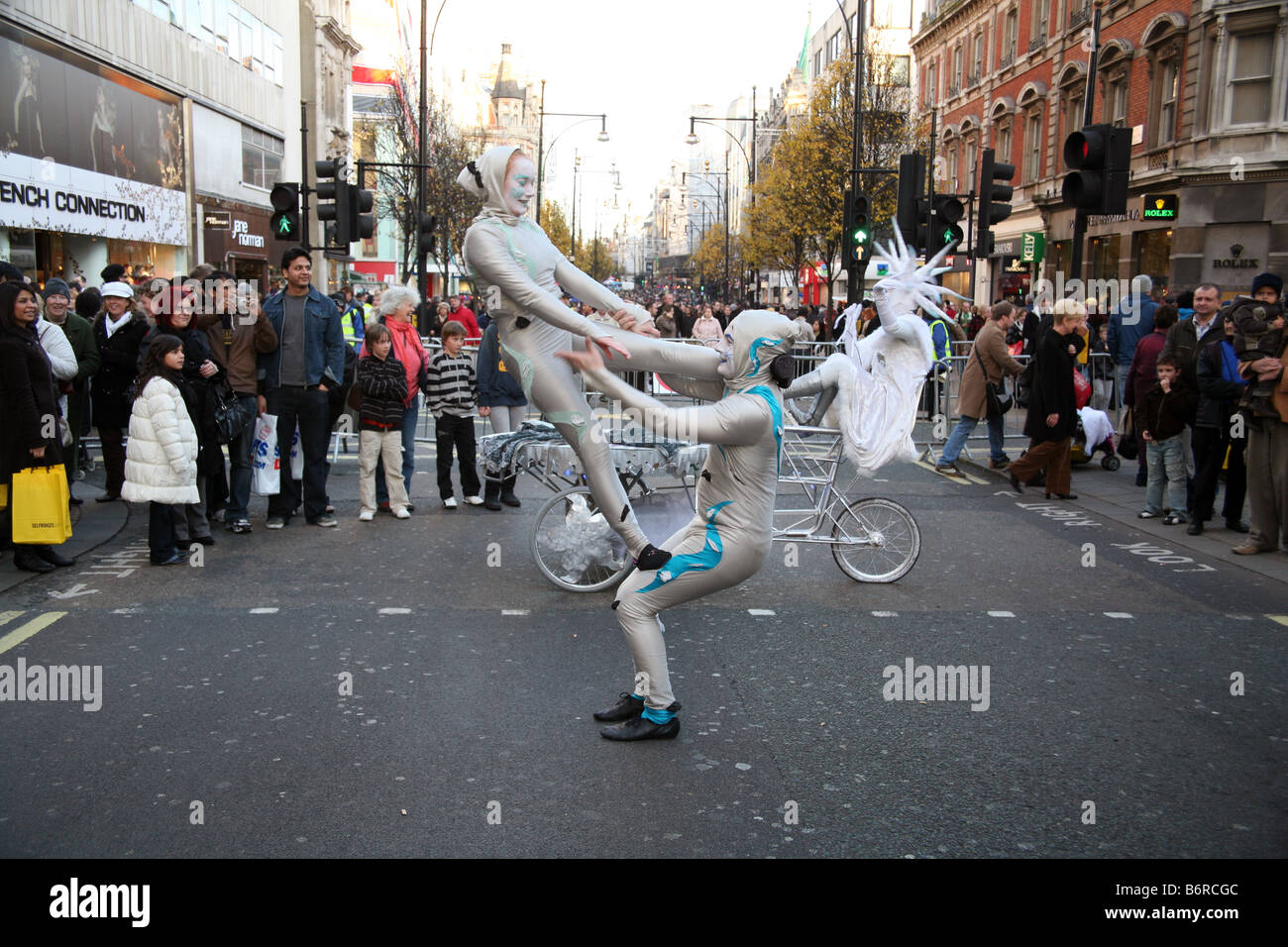 Performers in traffic-free Christmas shopping day in Oxford Street, London Stock Photo