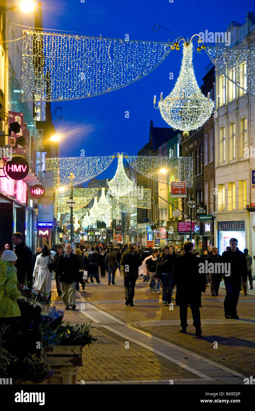 People Shopping On Grafton Street Outside Brown Thomas Dublin With  Christmas Lights Stock Photo - Download Image Now - iStock