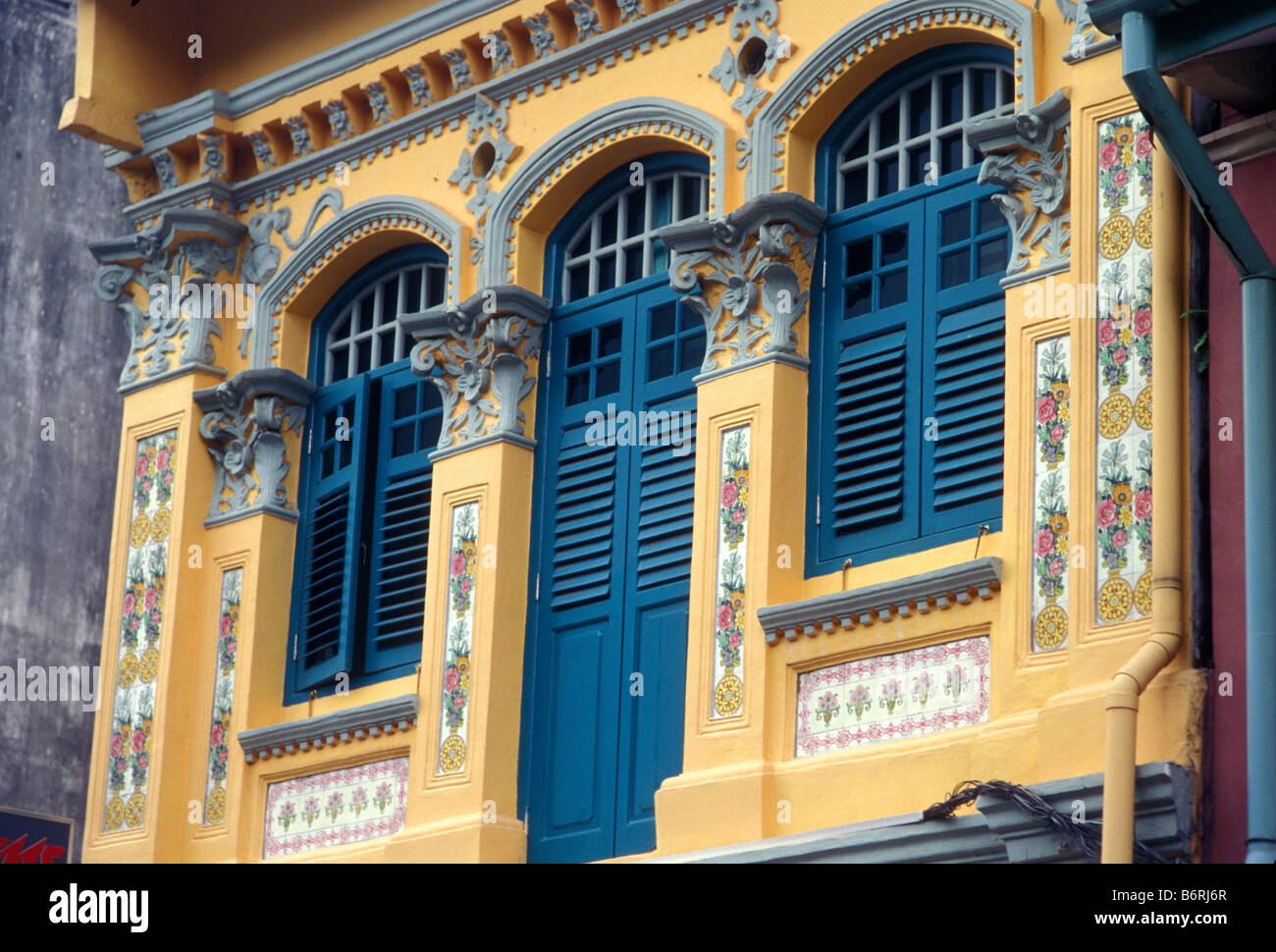 house in little india singapore Stock Photo Alamy