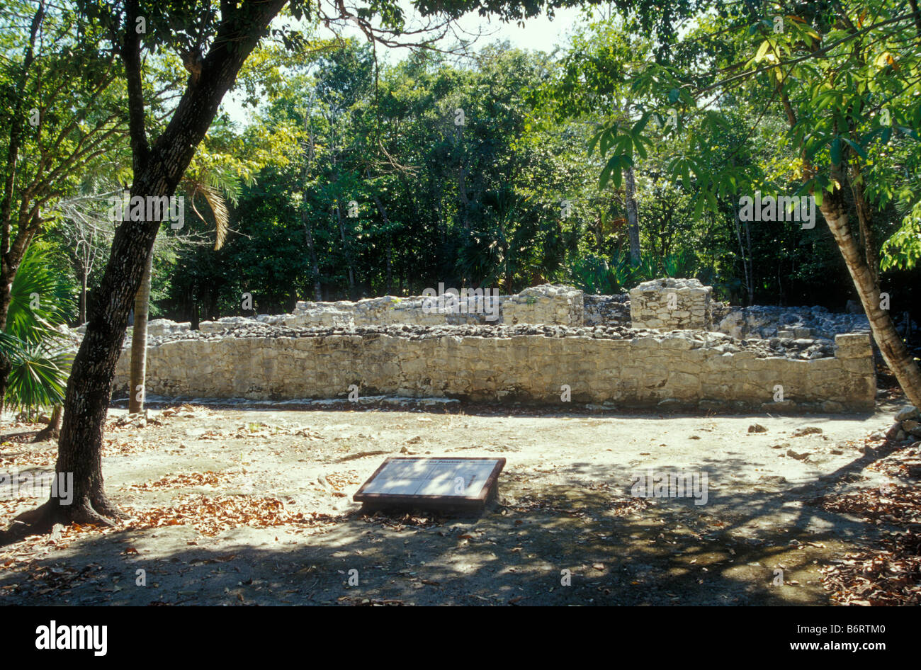 Xelha ruins hi-res stock photography and images - Alamy