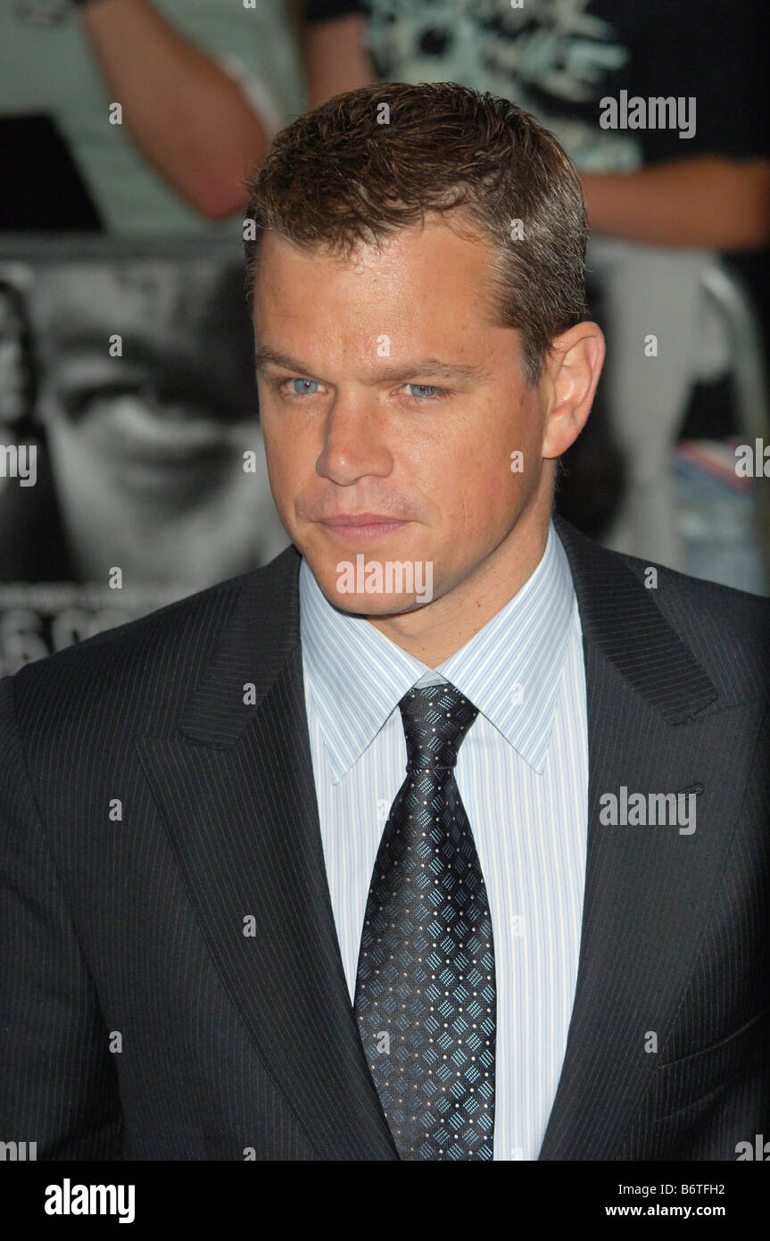Matt Damon arrives at the UK premiere of "The Bourne Ultimatum" at Odeon Leicester Square. Stock Photo