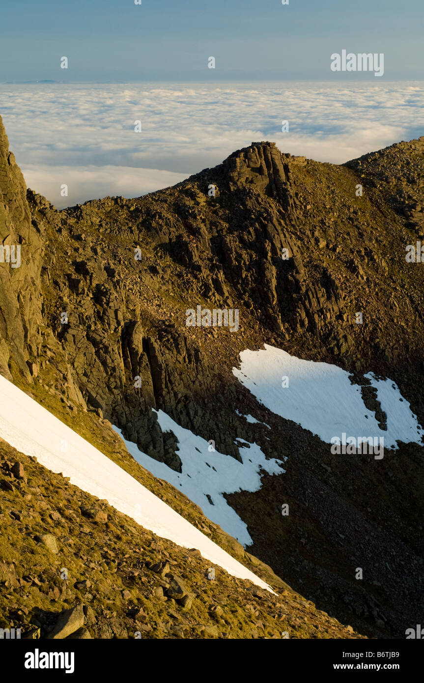 Inversion fog, or low cloud, over Glen More in the Cairngorms, viewed across granite cliffs of the Fiacaill Ridge. Stock Photo