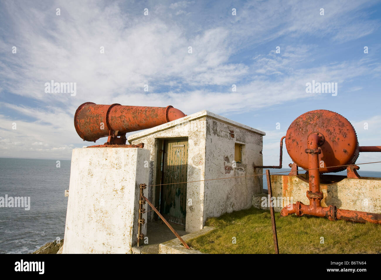 Black fog horn hires stock photography and images Alamy