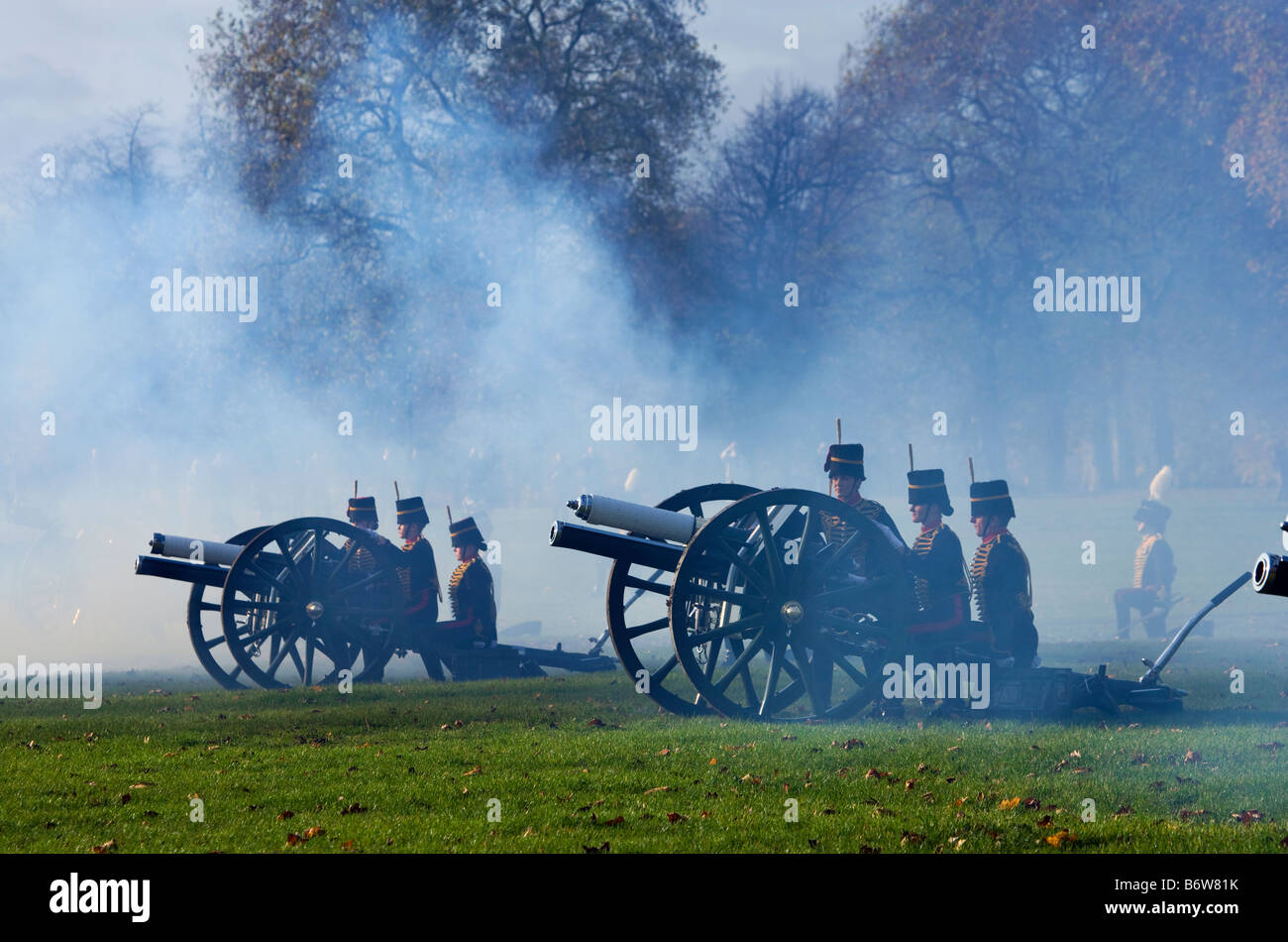 Hyde park London King's Troops gun salute cannon Stock Photo Alamy