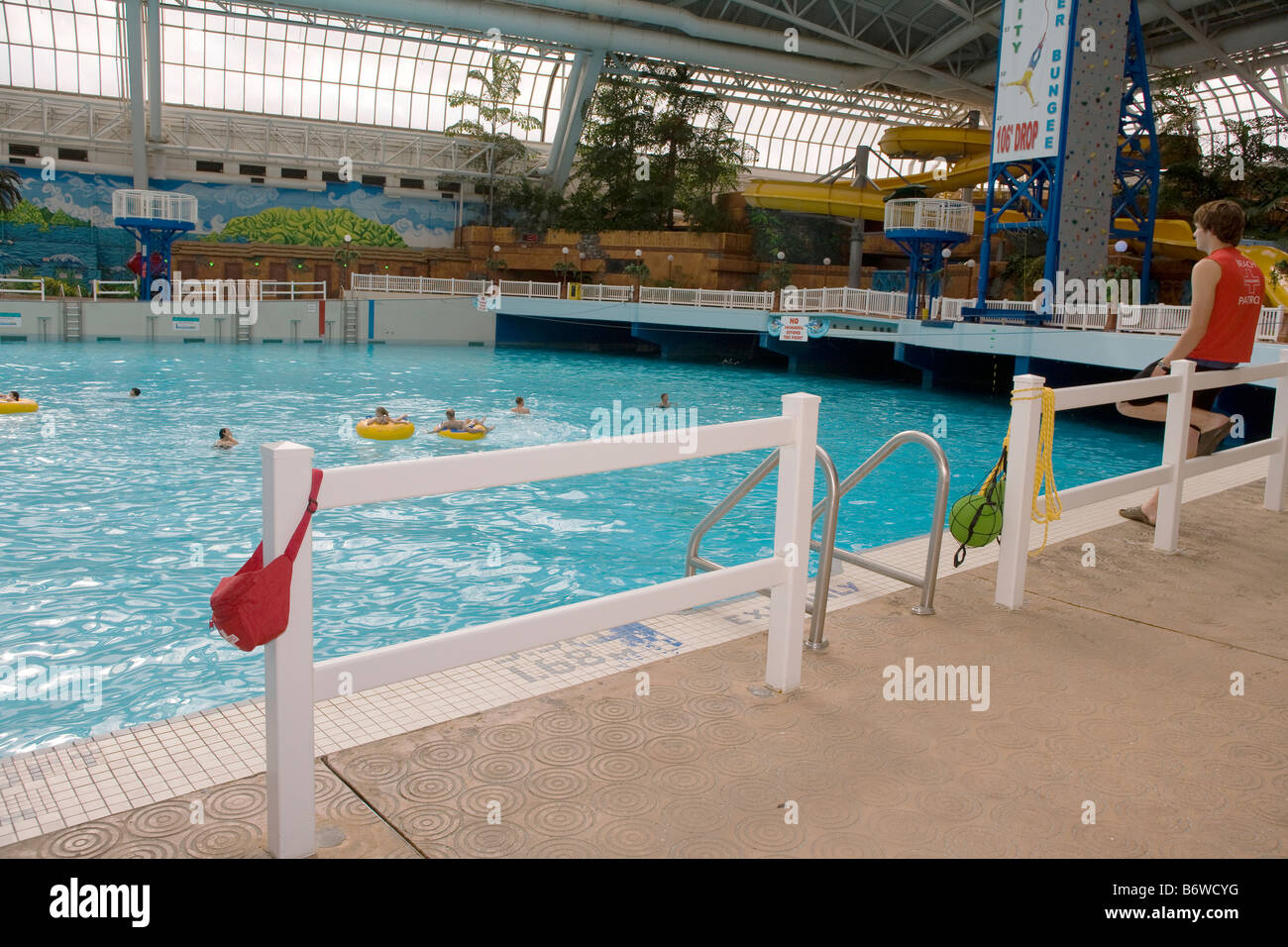 tropical swimming wave pool edmonton mall canada Stock Photo Alamy