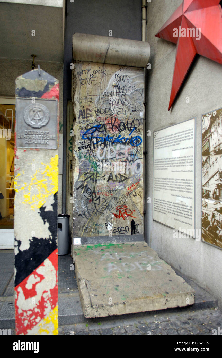 haus am checkpoint charlie museum friedrichstrasse berlin ...