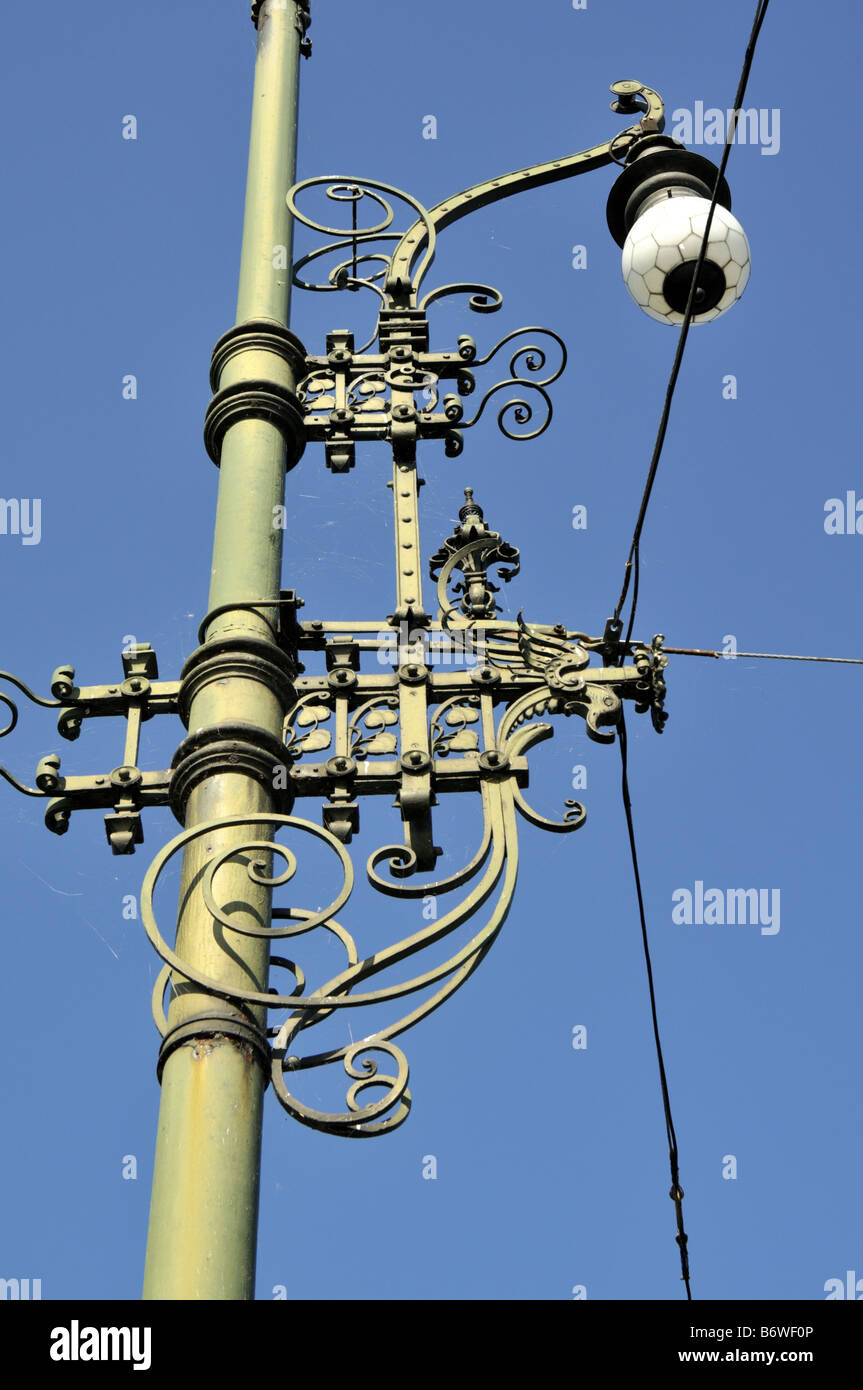 Ornate wrought iron street lamp hi-res stock photography and images - Alamy
