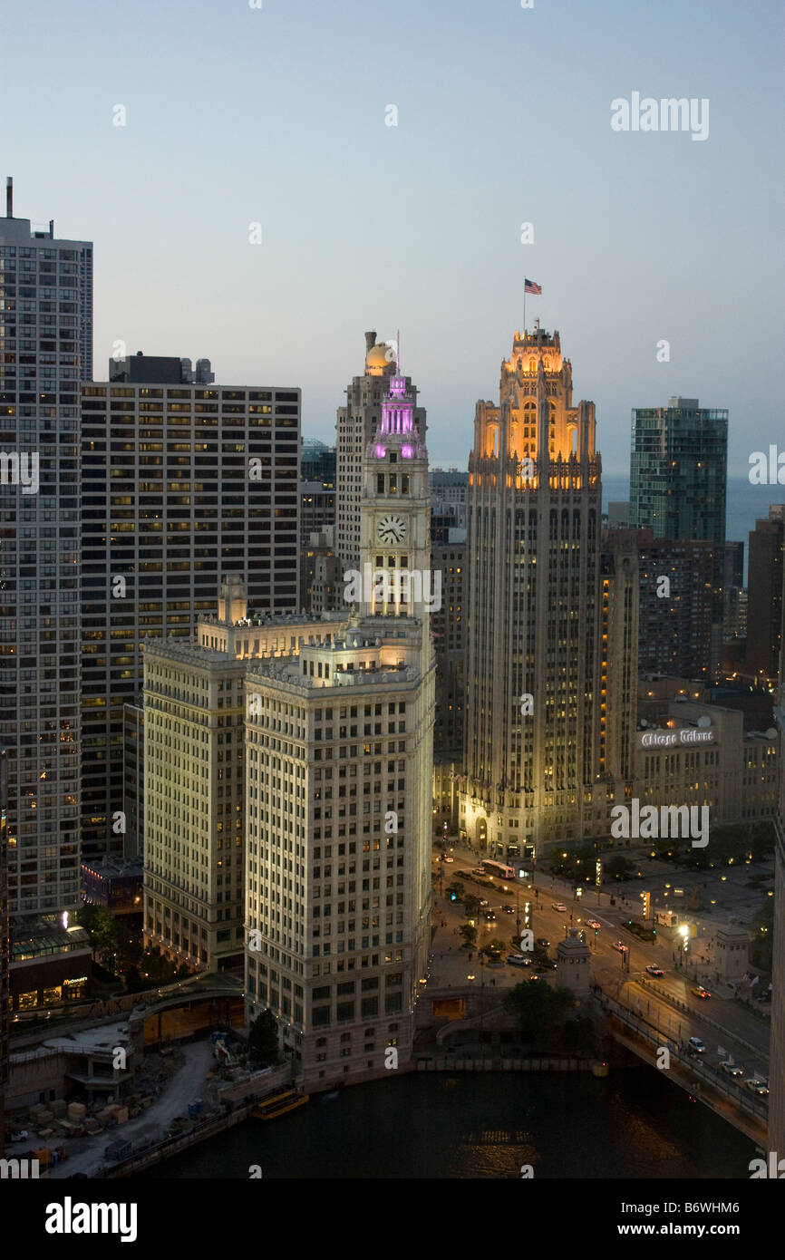 Elevated view of Wrigley Building and Tribune Tower in Chicago at dusk Stock Photo