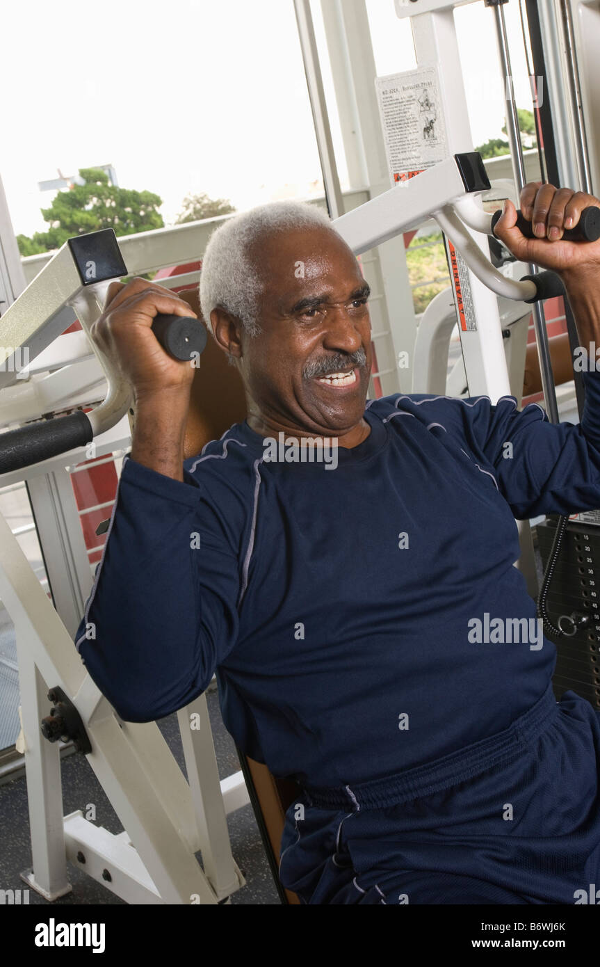 Man 70s Exercise African Hi-res Stock Photography And Images - Alamy