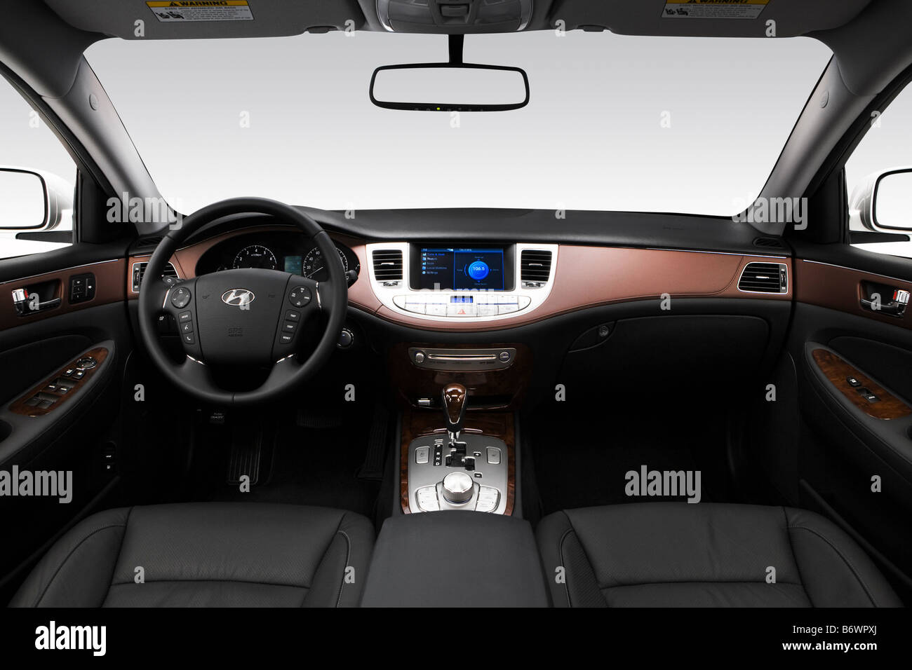 2009 Hyundai Genesis 3.8 in Gray Dashboard, center console, gear