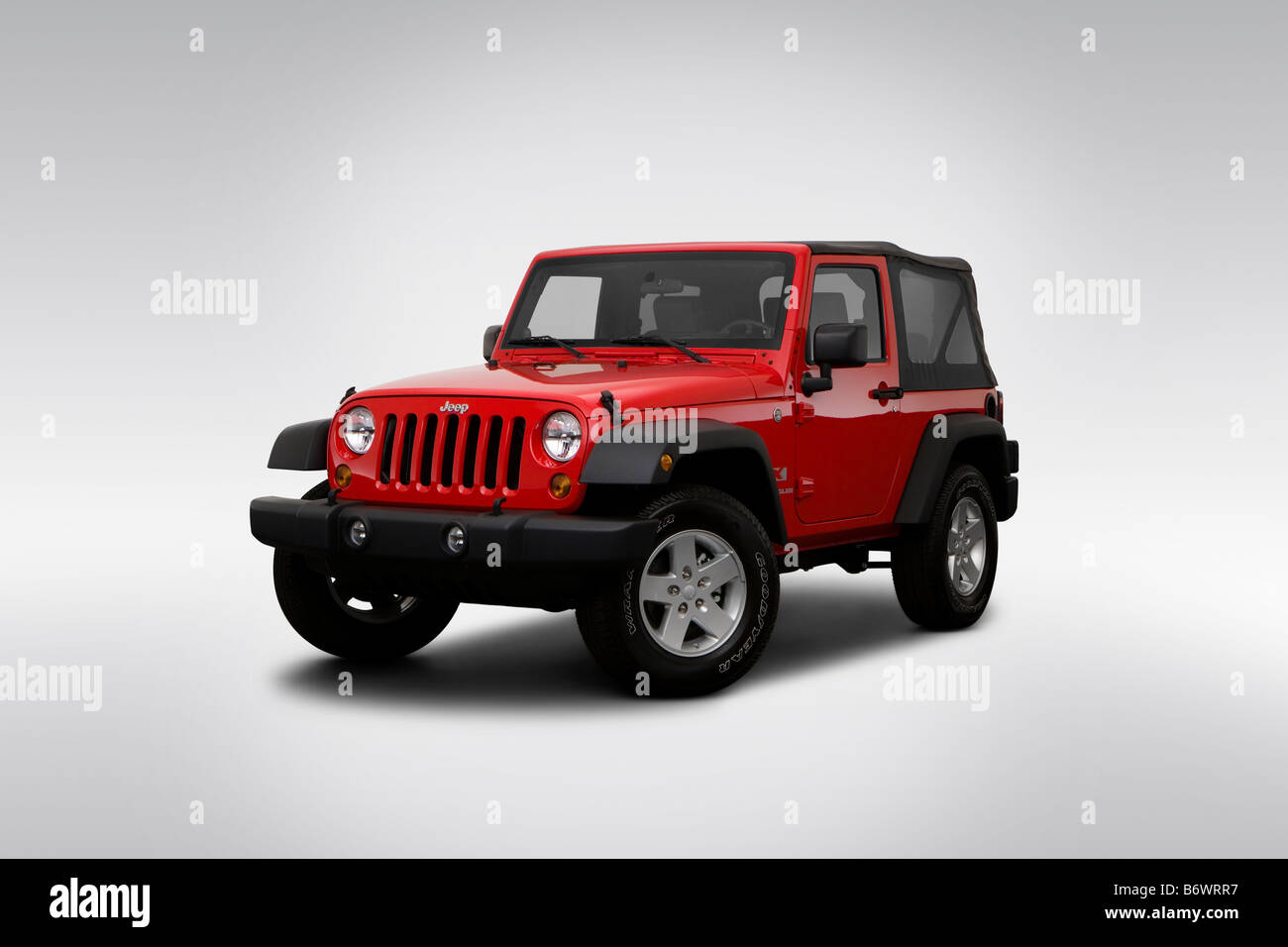 2009 Jeep Wrangler X in Red - Front angle view Stock Photo - Alamy