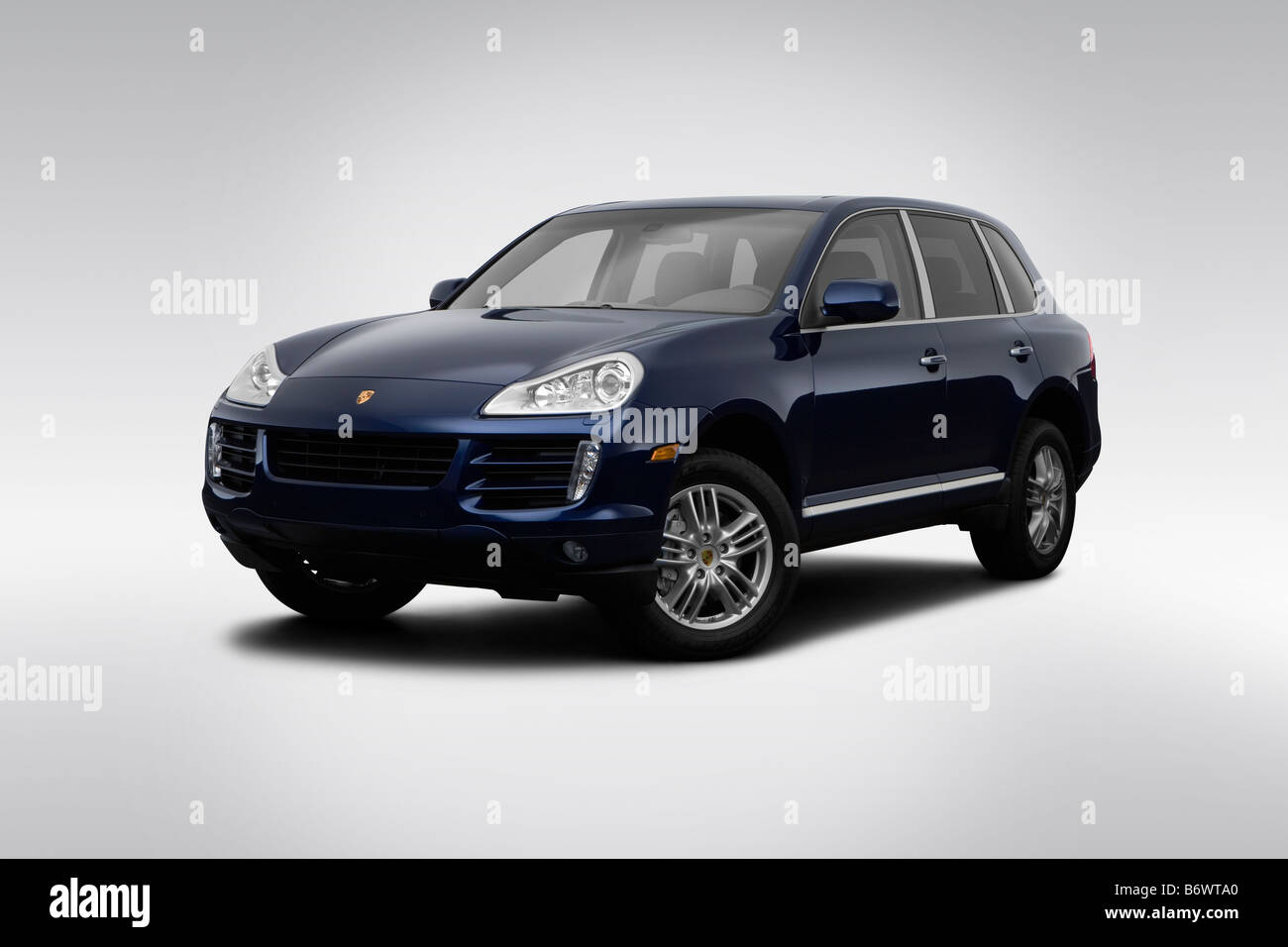 2009 Porsche Cayenne in Blue Front angle view Stock Photo Alamy