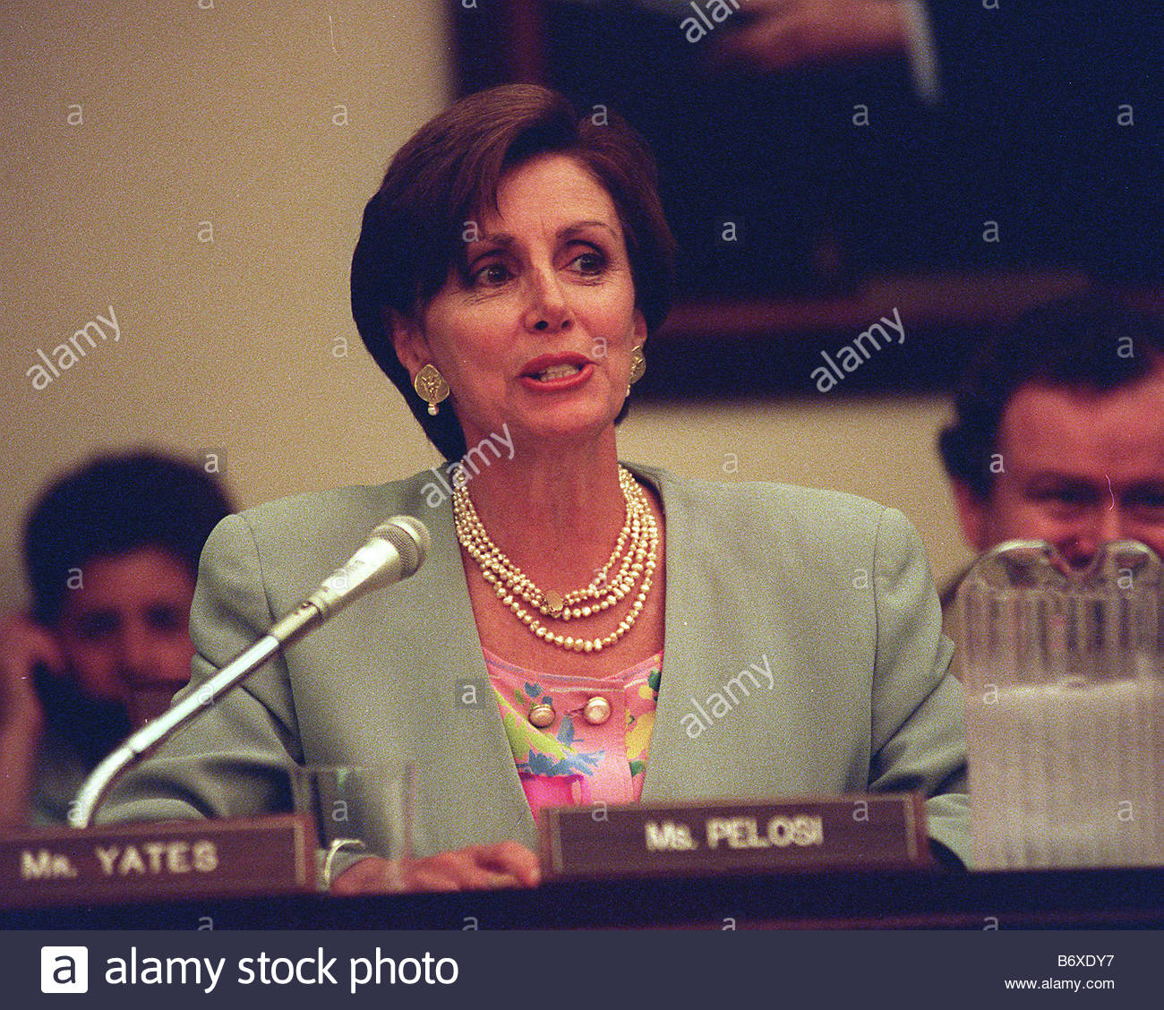 Nancy Pelosi Stock Photos & Nancy Pelosi Stock Images - Alamy1300 x 1128