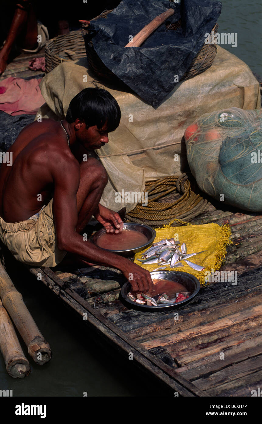 India, West Bengal, Sunderbans, Ganges Delta, fisherman on a boat Stock Photo