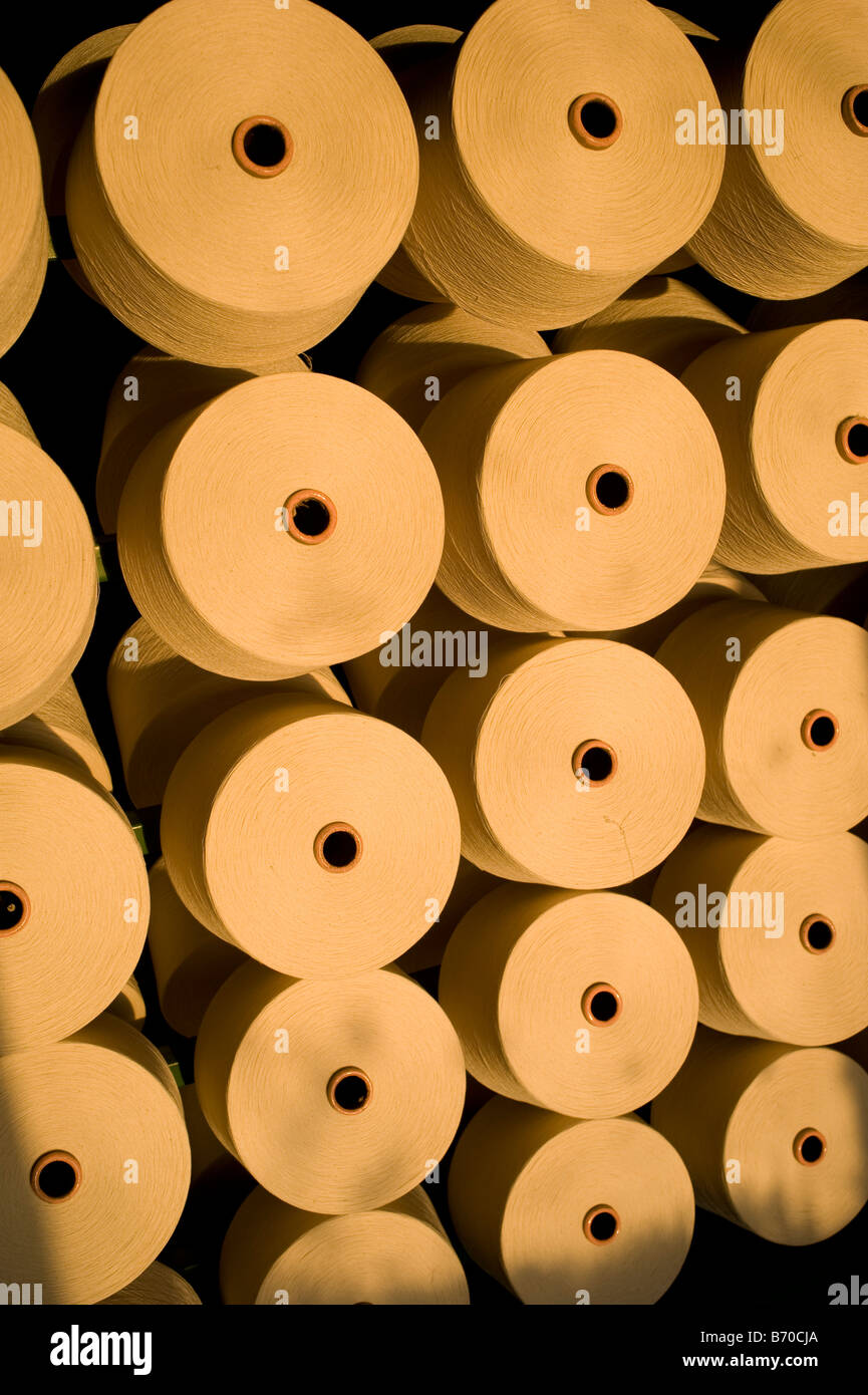 India Indore , Mahima Fibres Ltd. spinning mill produce cotton yarn from organic and fair trade