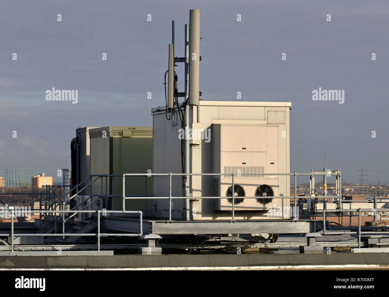 Roof air conditioning unit hires stock photography and images Alamy