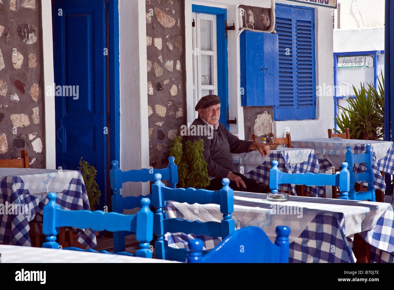 Old greek man hi-res stock photography and images - Alamy