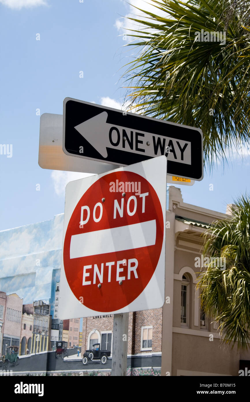 Close-up of Do Not Enter sign and One Way sign Stock Photo - Alamy