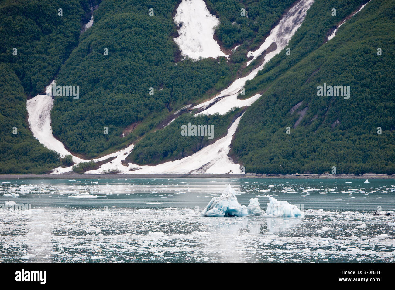 Ice flows into Disenchantment Bay and Yakutat Bay from the Hubbard Glacier in Alaska Stock Photo