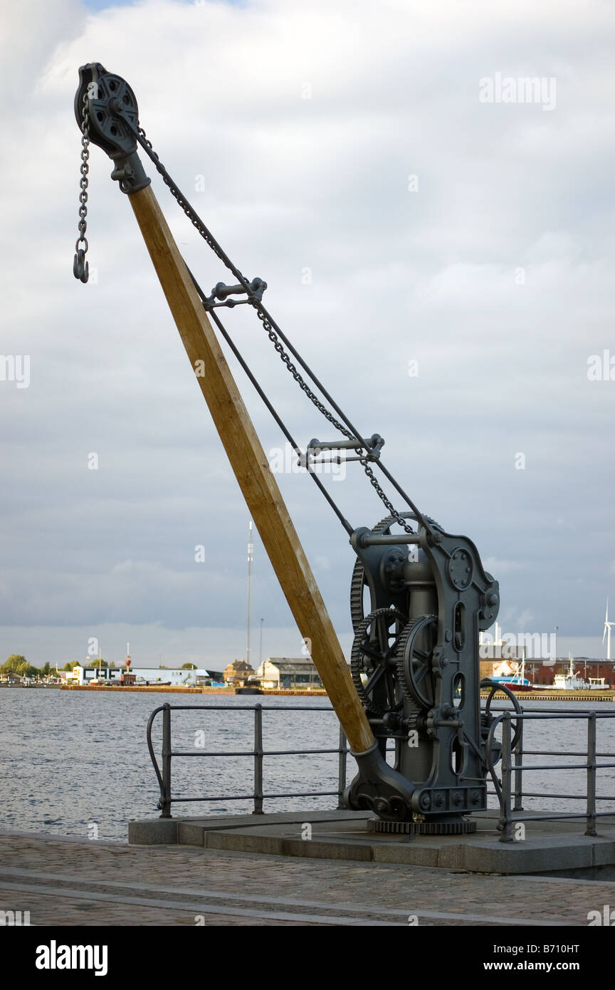 Old fashioned dockyard crane Stock Photo - Alamy