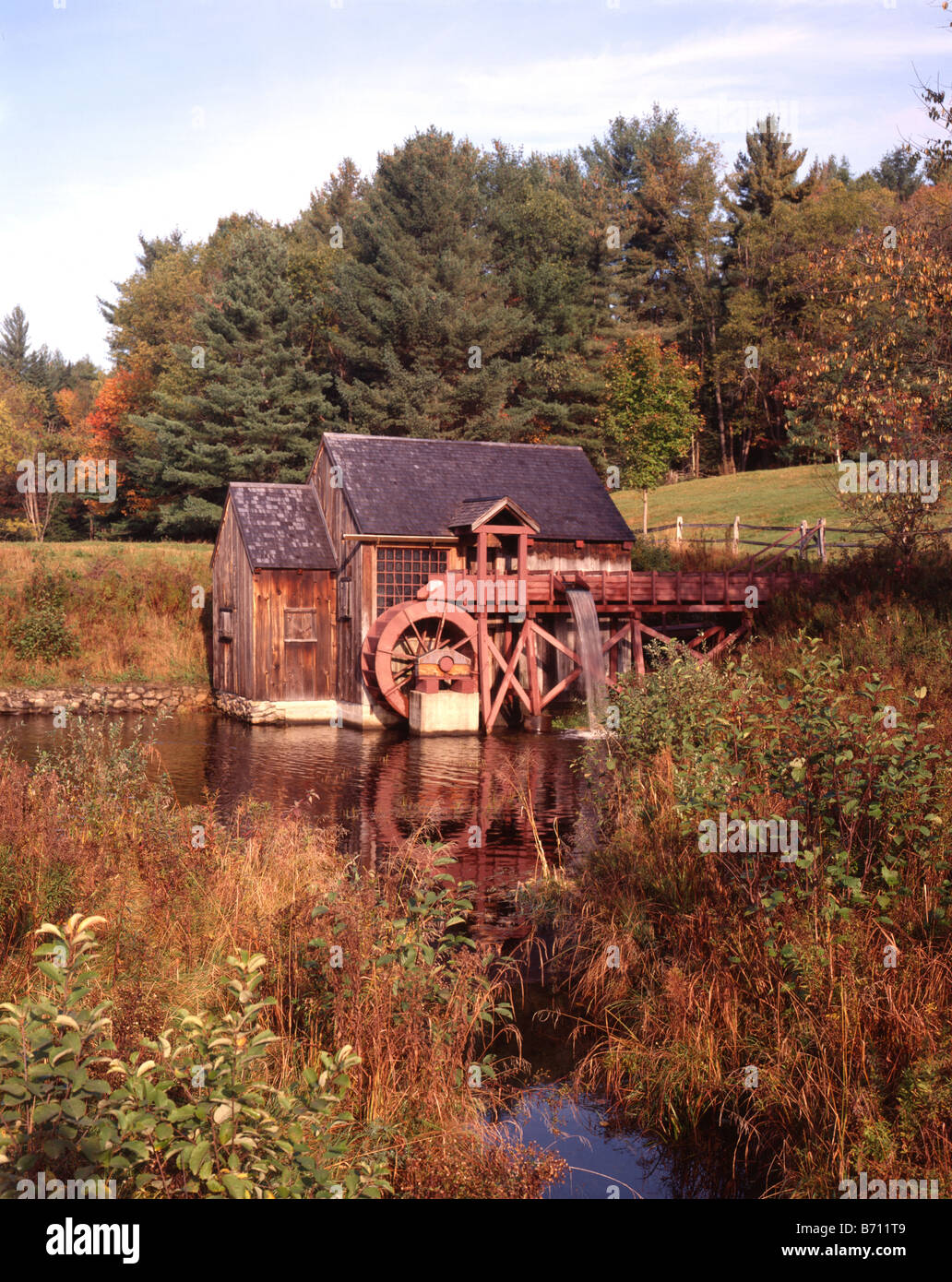 Guildhall pond hires stock photography and images Alamy