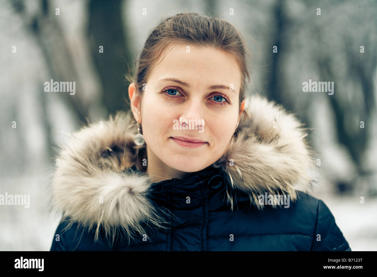 portrait of a winter woman Stock Photo - Alamy