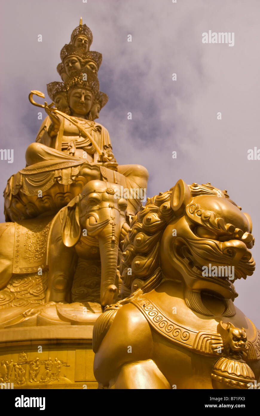 Golden summit temple Emei Shan Sichuan China Stock Photo