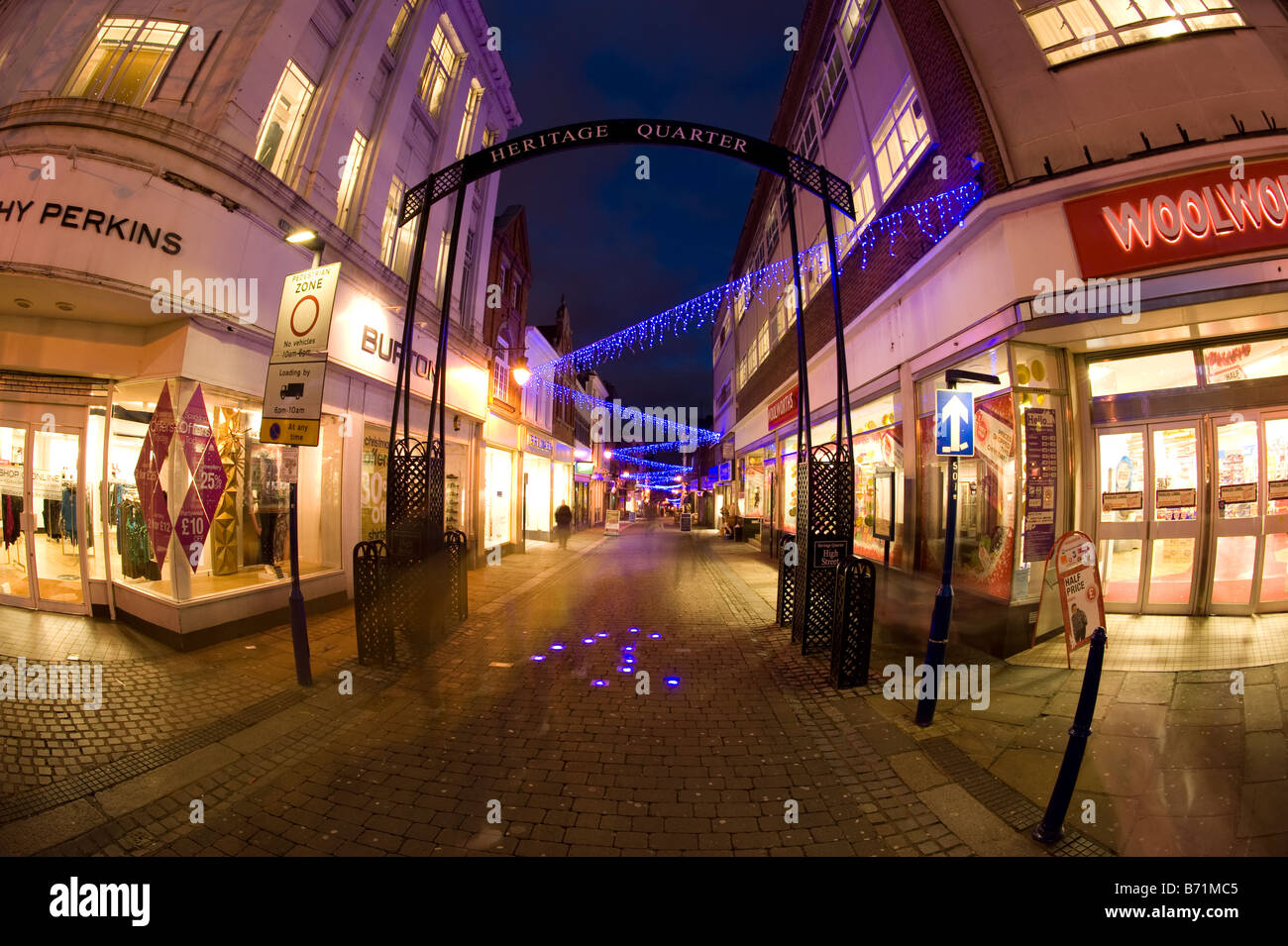 Gravesend Town Centre High Resolution Stock Photography and Images Alamy