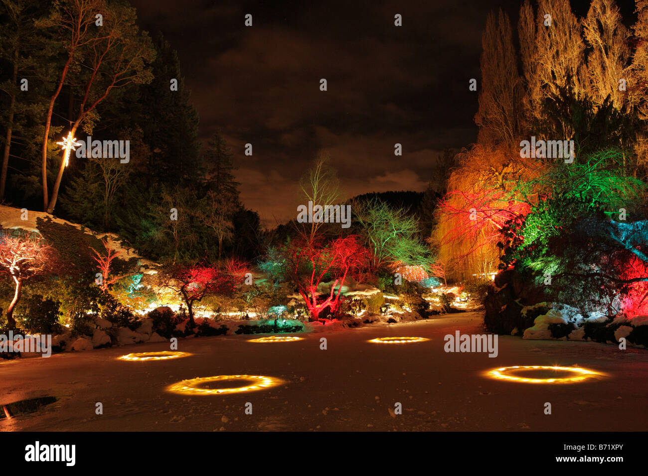 Victoria Gardens at night Stock Photo - Alamy