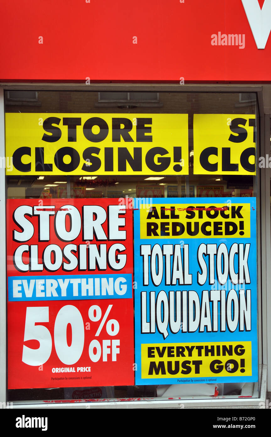 Woolworths Closing Down, Jan 2009, Newport, Isle of Wight, England, UK ...