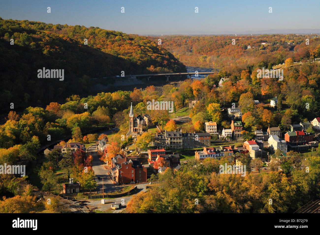 View from Maryland Rocks of Harpers Ferry, Shenandoah Valley, West