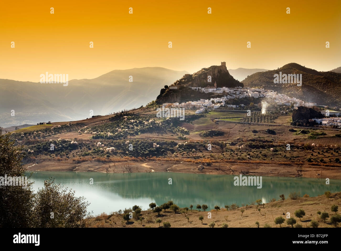 reservoir and white village of Zahara de la Sierra cadiz andalusia ...