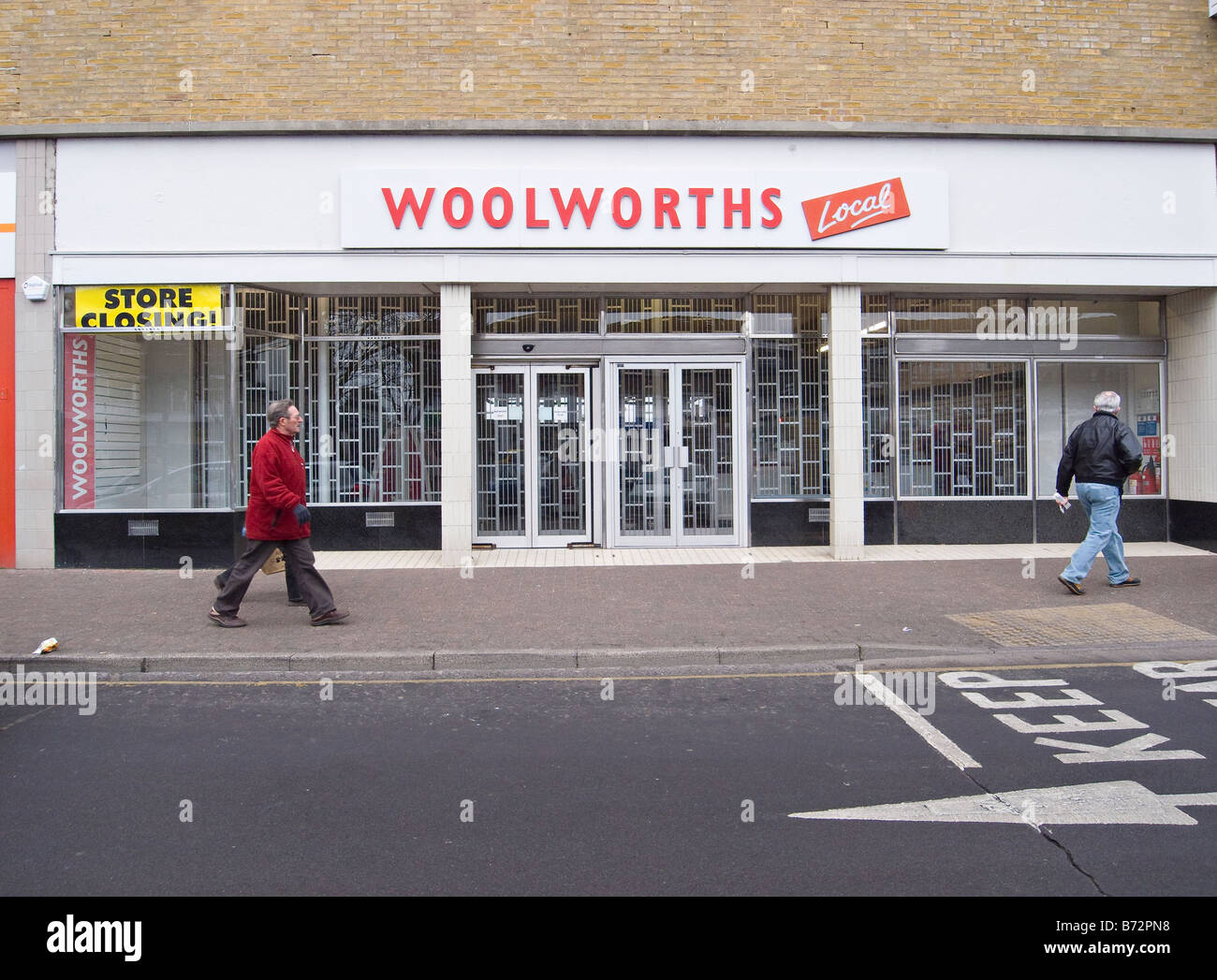 Empty Woolworths store in Rustington, West Sussex, UK Stock Photo
