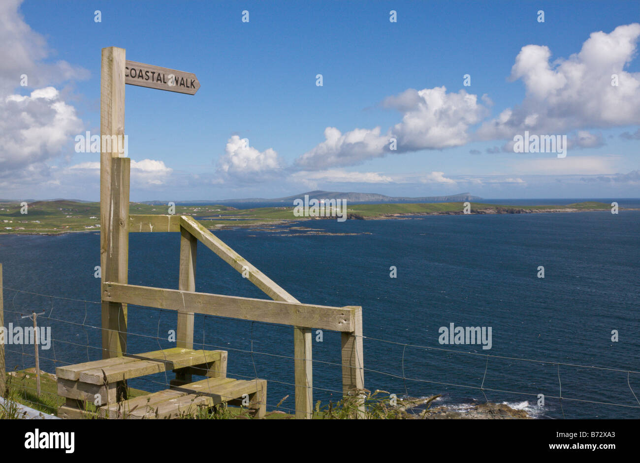 Coastal walk footpath sign Mainland Shetland Scotland UK Stock Photo