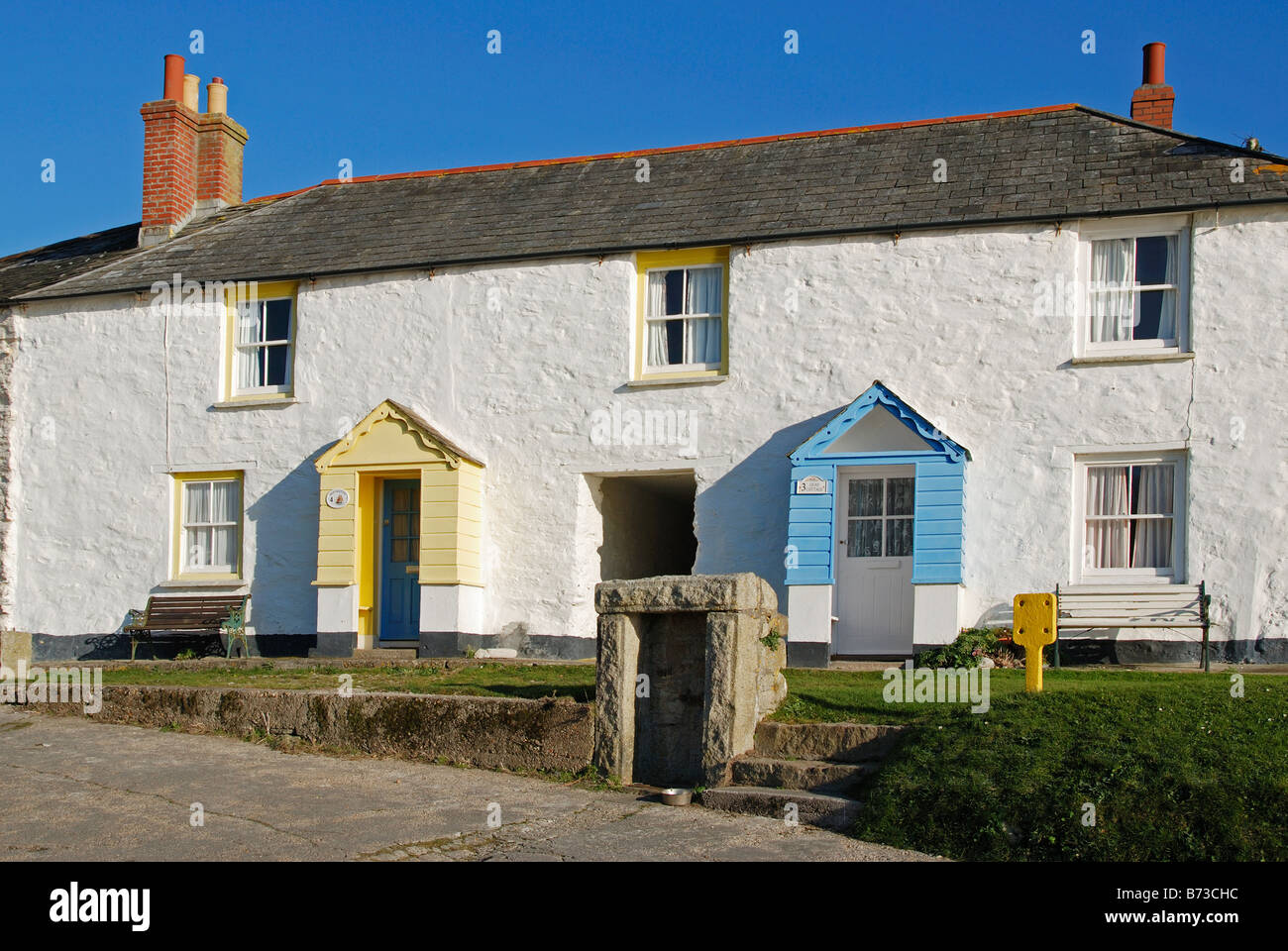 old cottages at charlestown,cornwall,uk Stock Photo Alamy