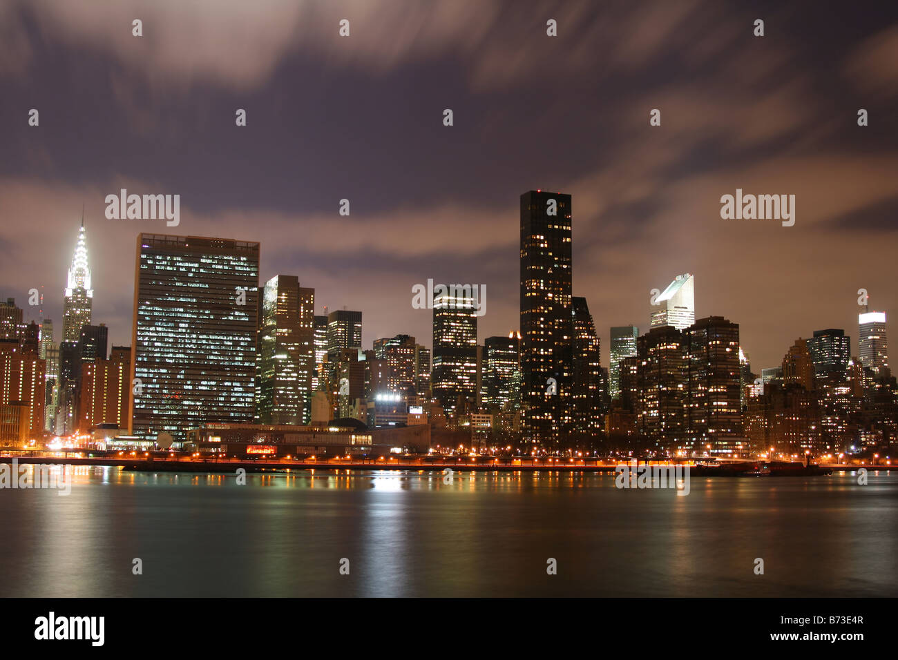 Midtown nyc skyline hi-res stock photography and images - Alamy