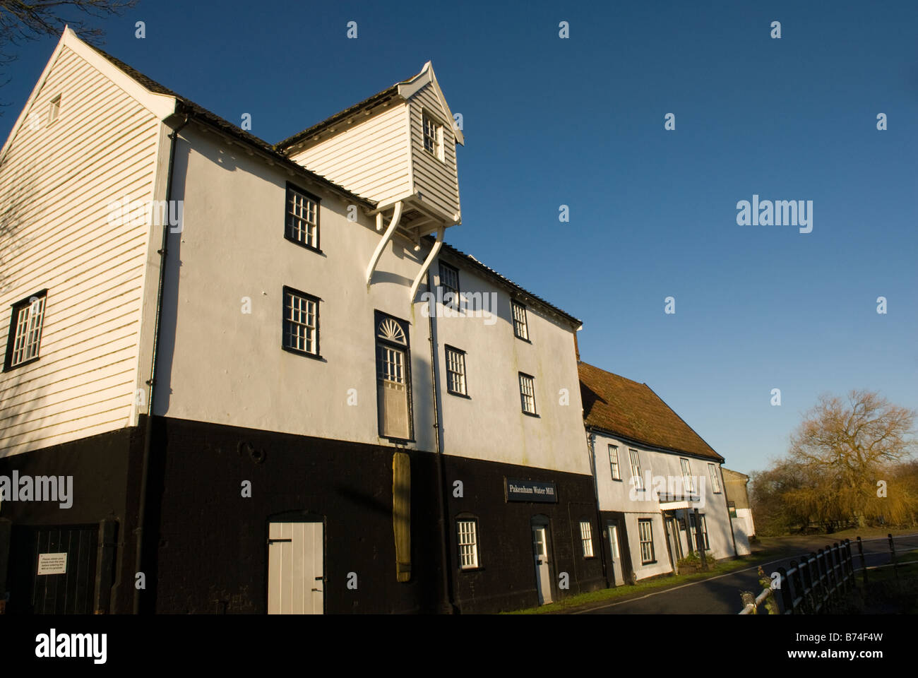 Pakenham Watermill Pakenham Suffolk England Stock Photo Alamy