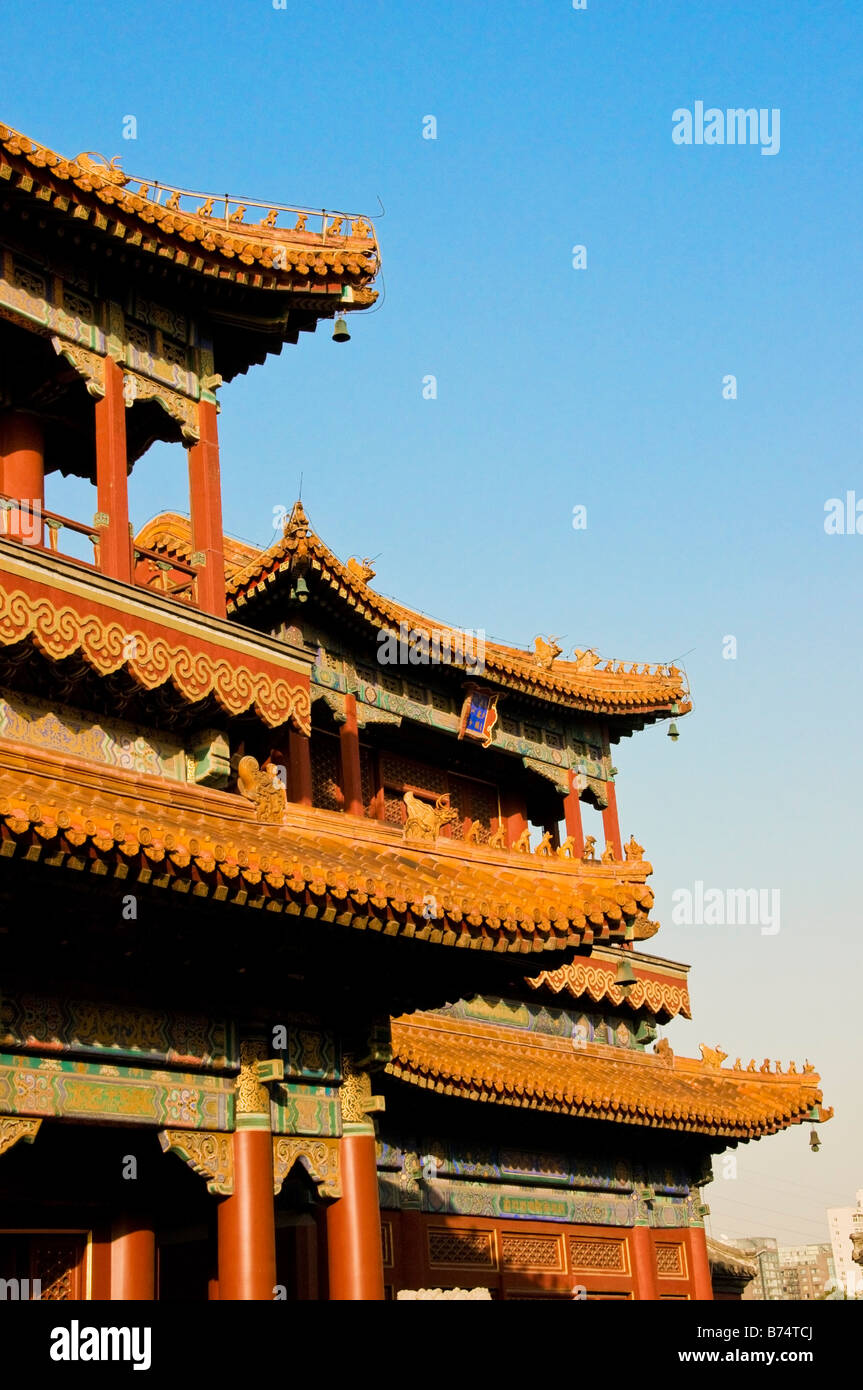 Gong in buddhist temple hi-res stock photography and images - Alamy