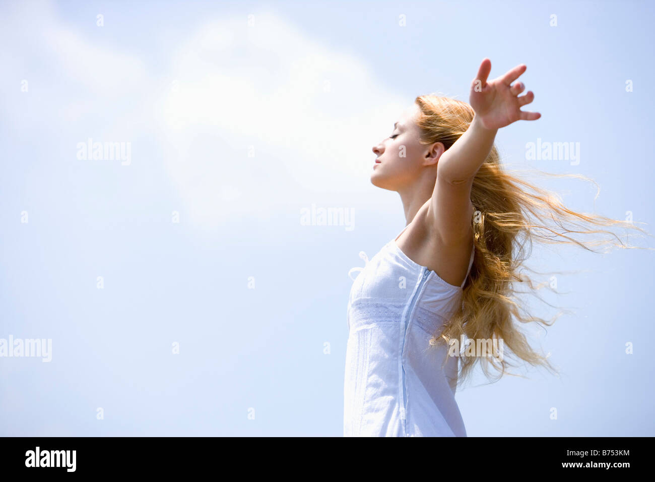 Arms outstretched to sky hi-res stock photography and images - Alamy