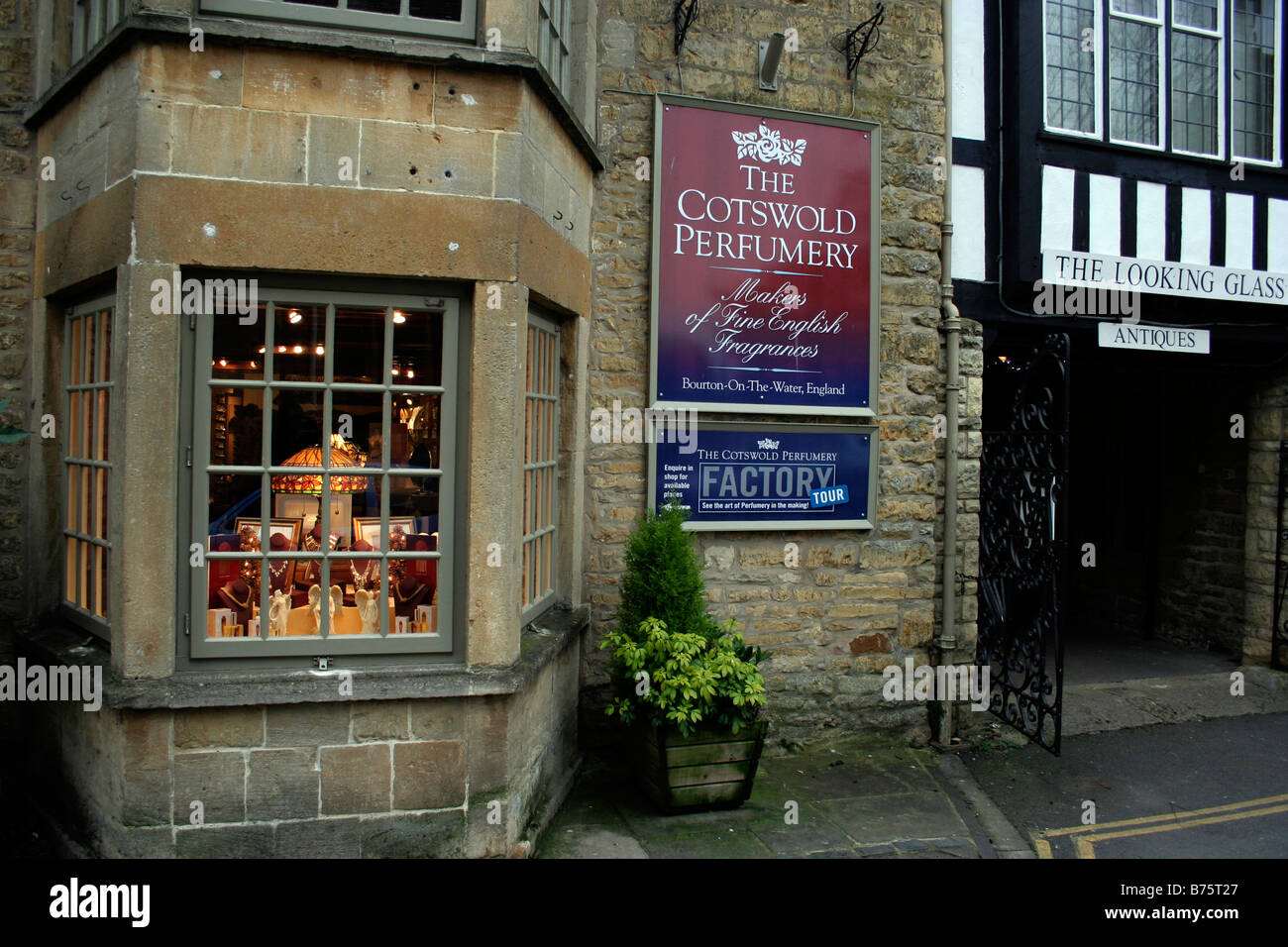 A Typical Cotswold Shop at Bourton-on-the -Water Stock Photo