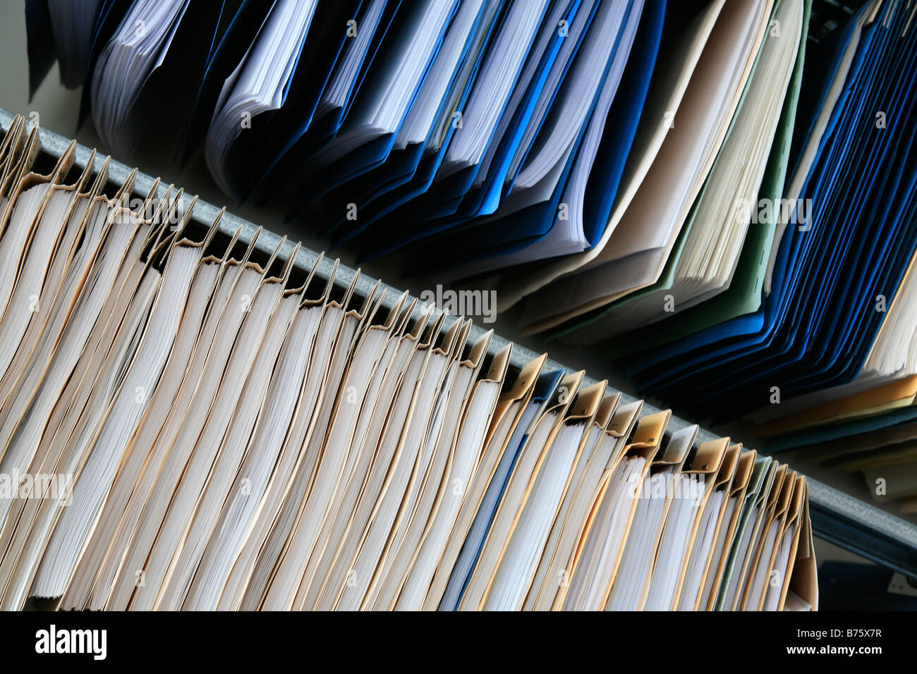 Hanging file hires stock photography and images Alamy
