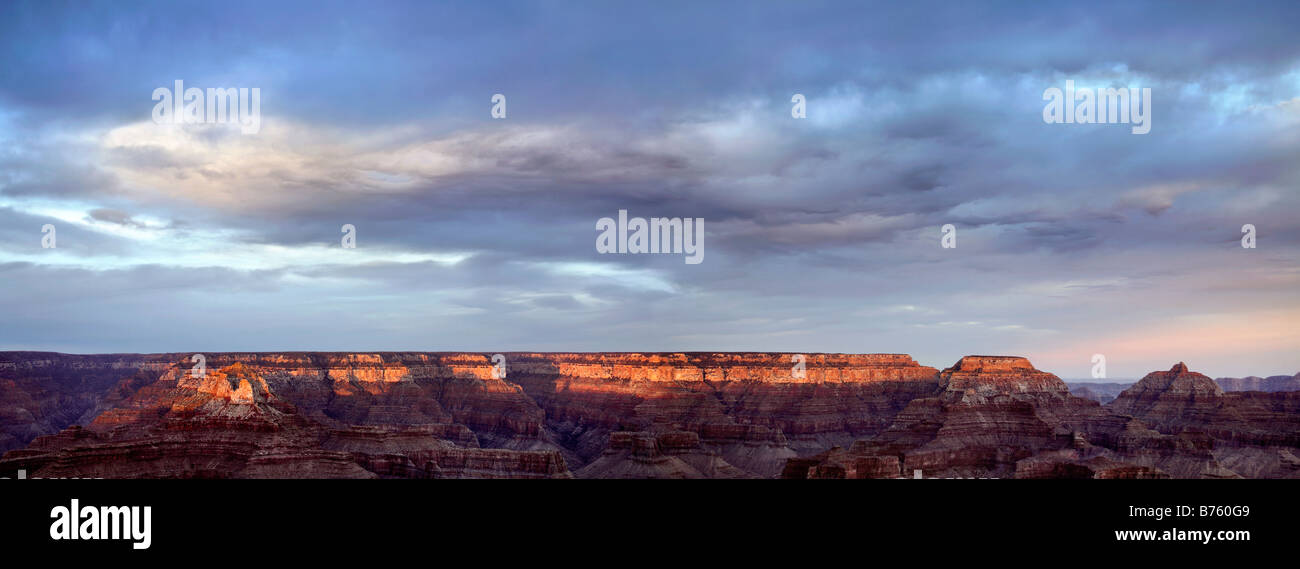 A Windy And Stormy Evening At The Edge, Yaki Point View, Grand Canyon ...