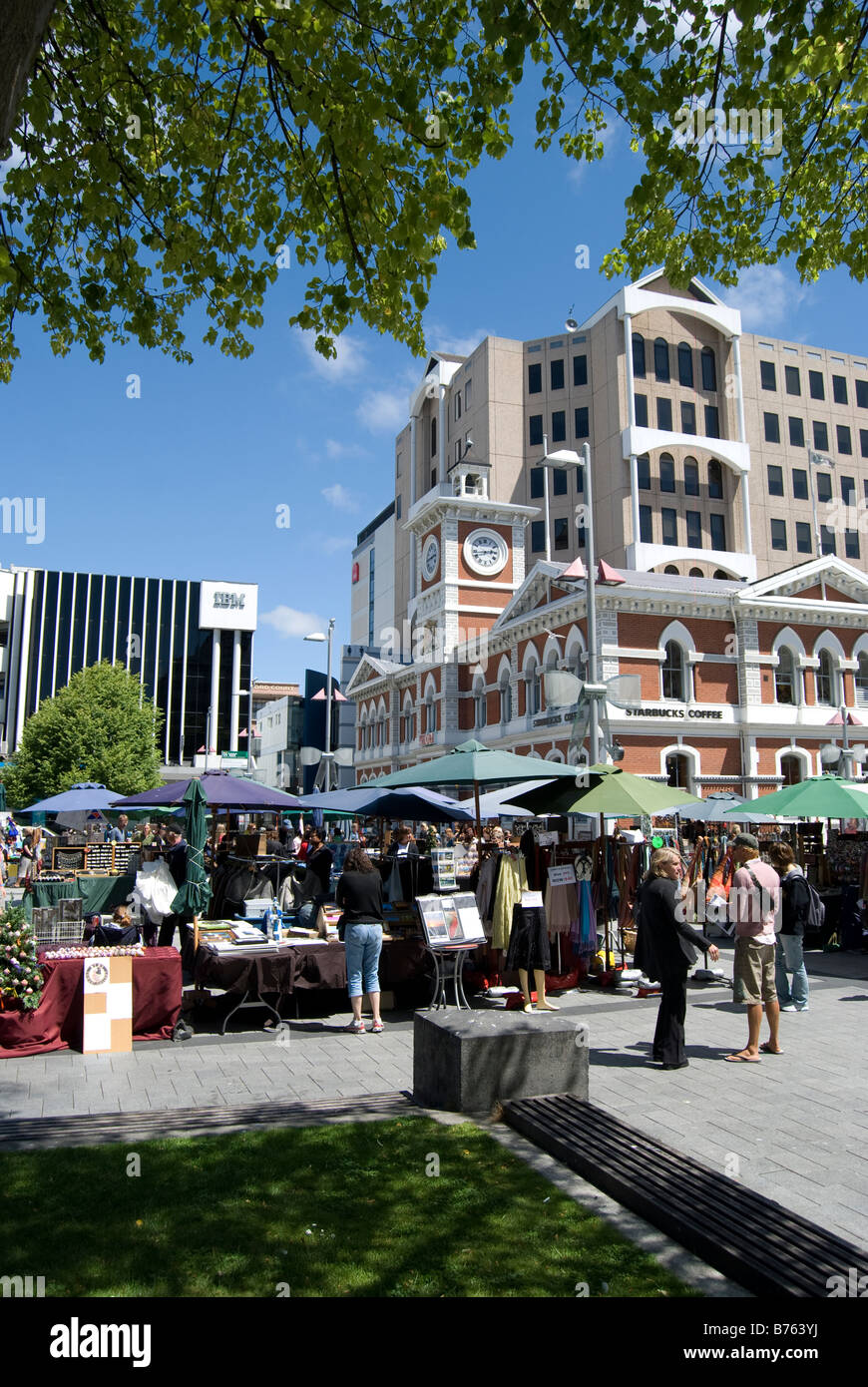 Outdoor market stalls, Cathedral Square, Christchurch, Canterbury, New Zealand Stock Photo