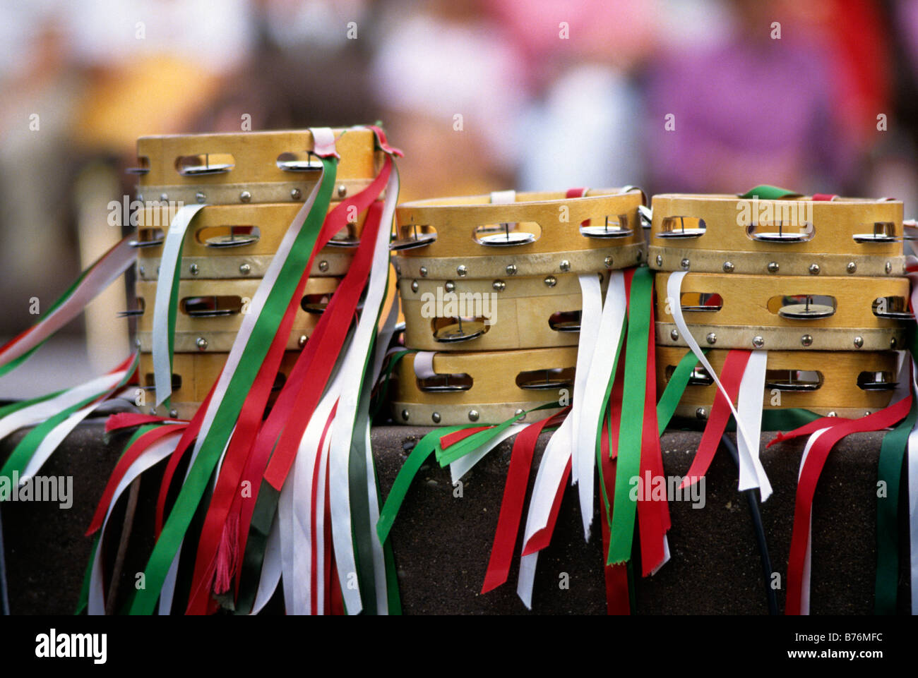 TAMBOURINES AWAIT ITALIAN DANCERS AT PHALEN PARK OUTDOOR MUSIC