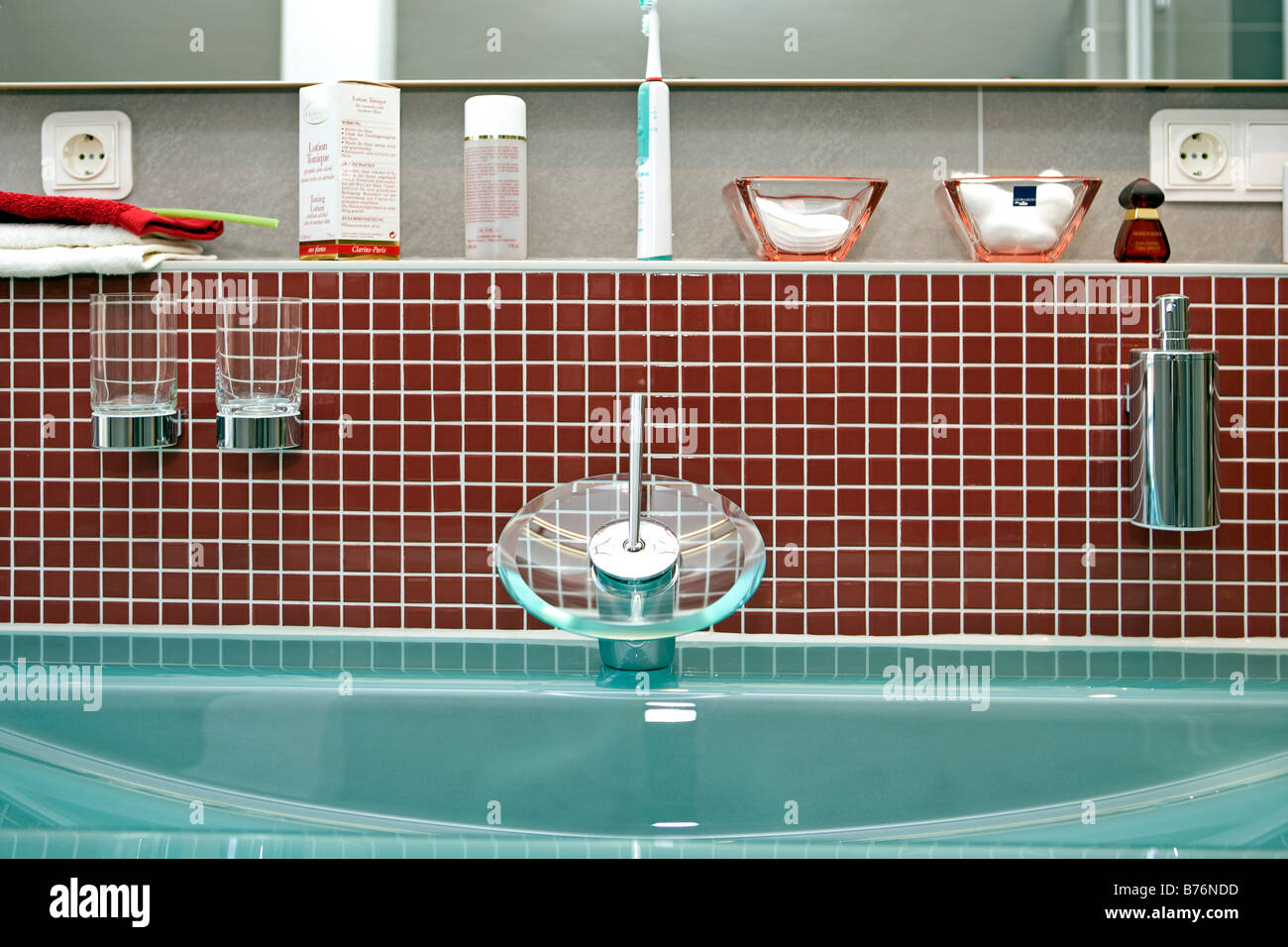 Modernes Badezimmer, modern bath room Stock Photo